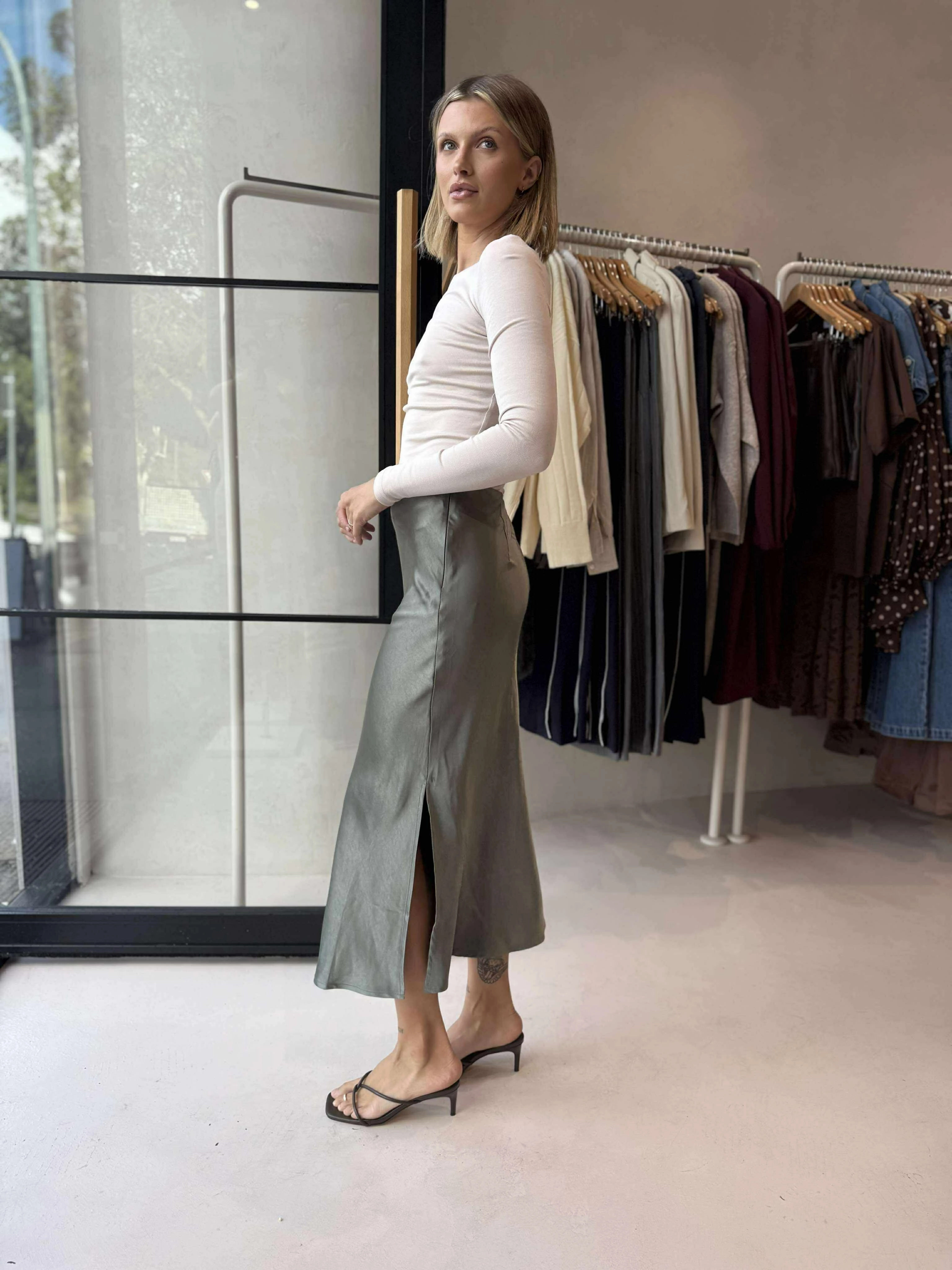 JENSEN SKIRT - SAGE Chill Vibe Art Gallery Visit