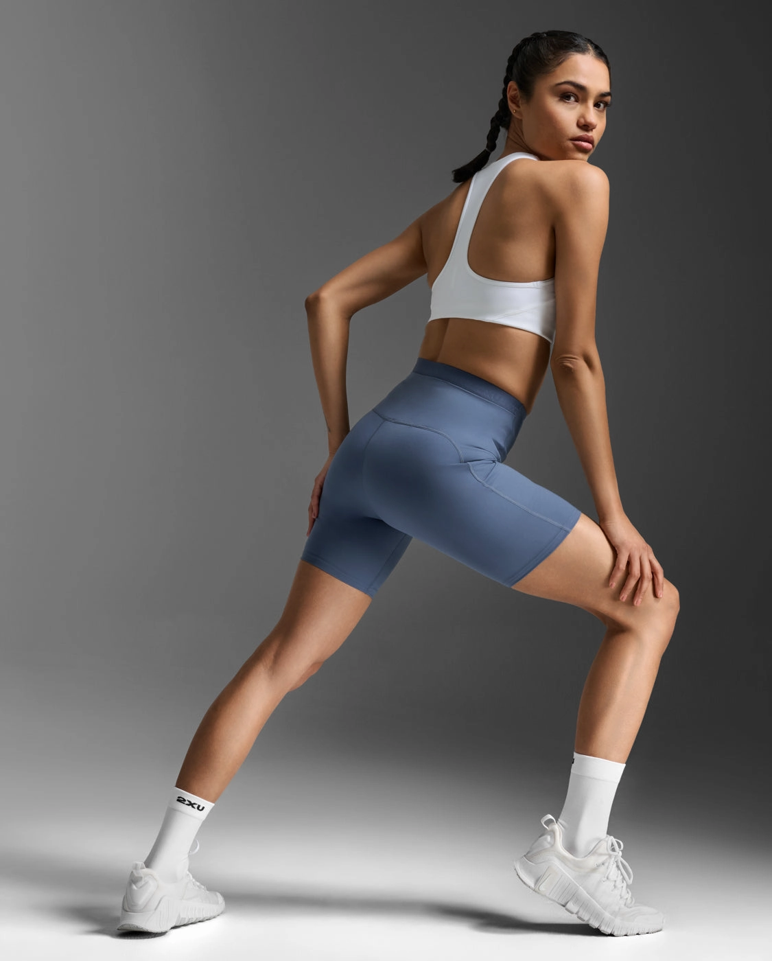 Stretch performance Form Stash Hi-Rise 6" Compression Short with Pockets