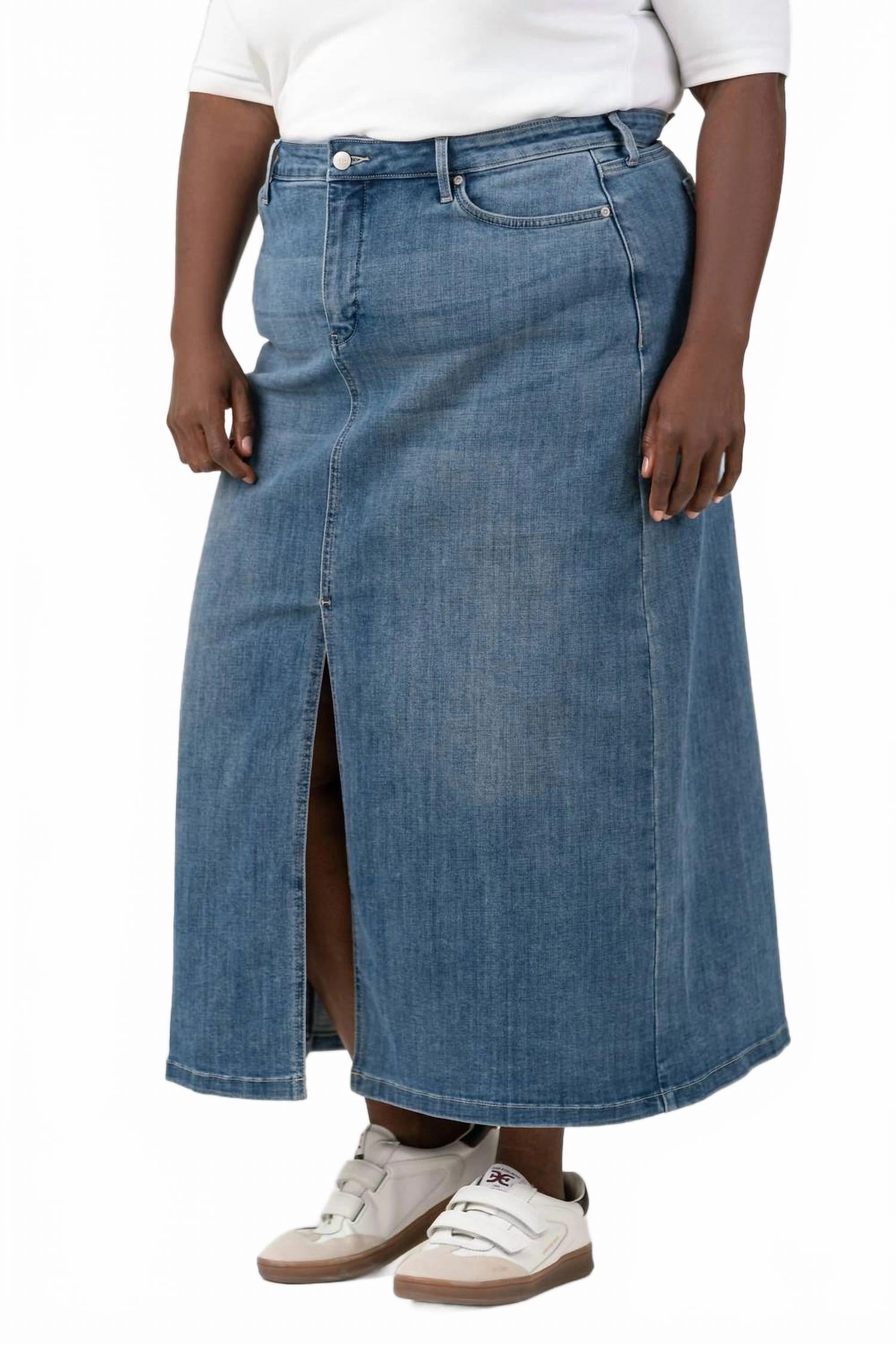 Back Slit Crisp Details High Rise Long Skirt With Slit - Plus In Fairmont