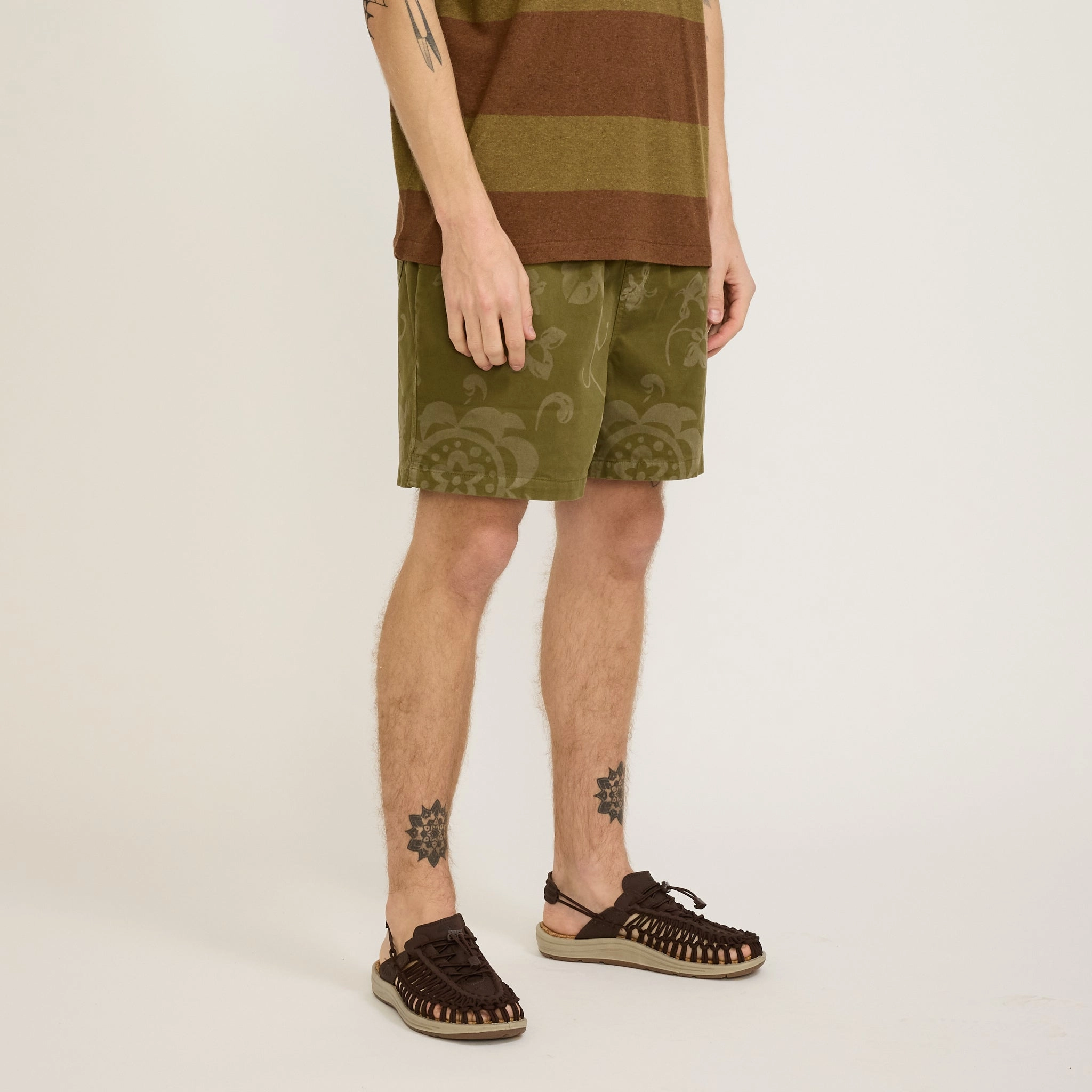 Casual Days Reinforced Seams Shorty Short Olive Floral