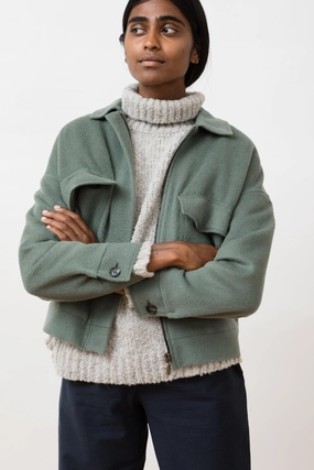 Non Irritating Collar Jacket Cloud Alpaca Stone Green