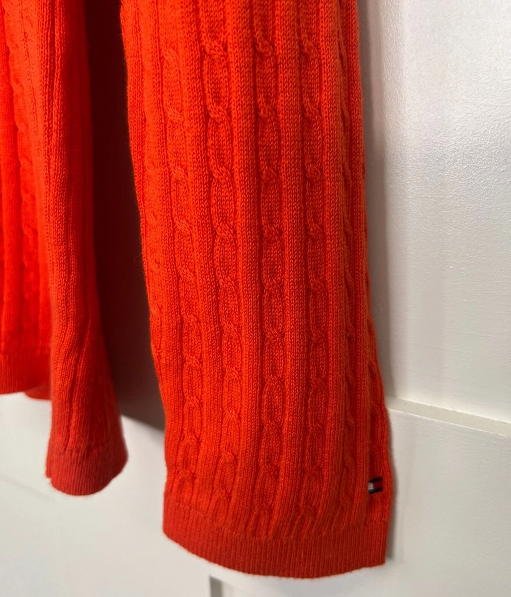 Relaxed Stretch Winter Wear Orange V Neck Cable Twist Jumper