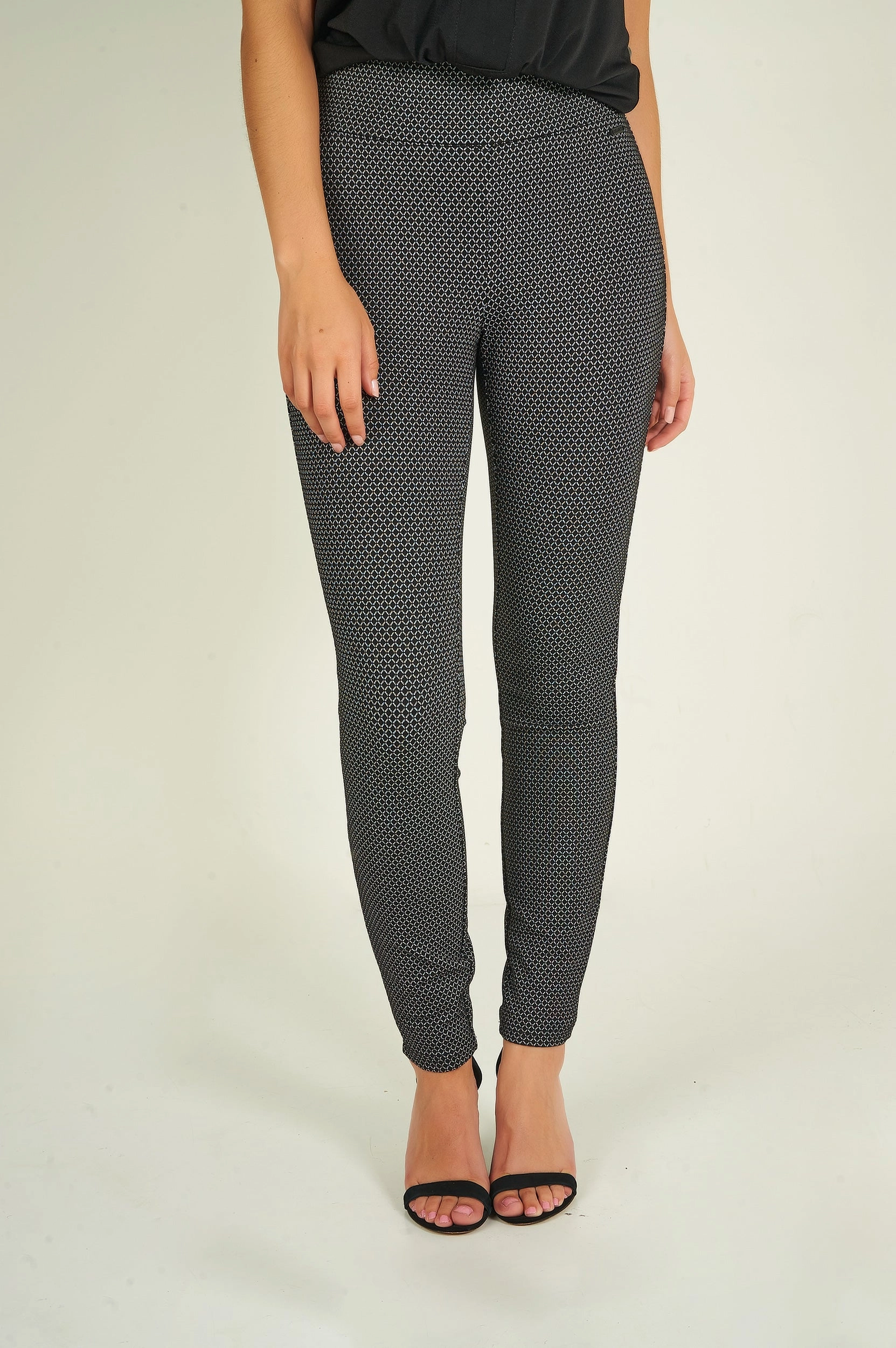Flattering Cut NonChafingLegs Pantalon ?? enfiler - CELIE-X2 - (E-C9) - VENTE FINALE