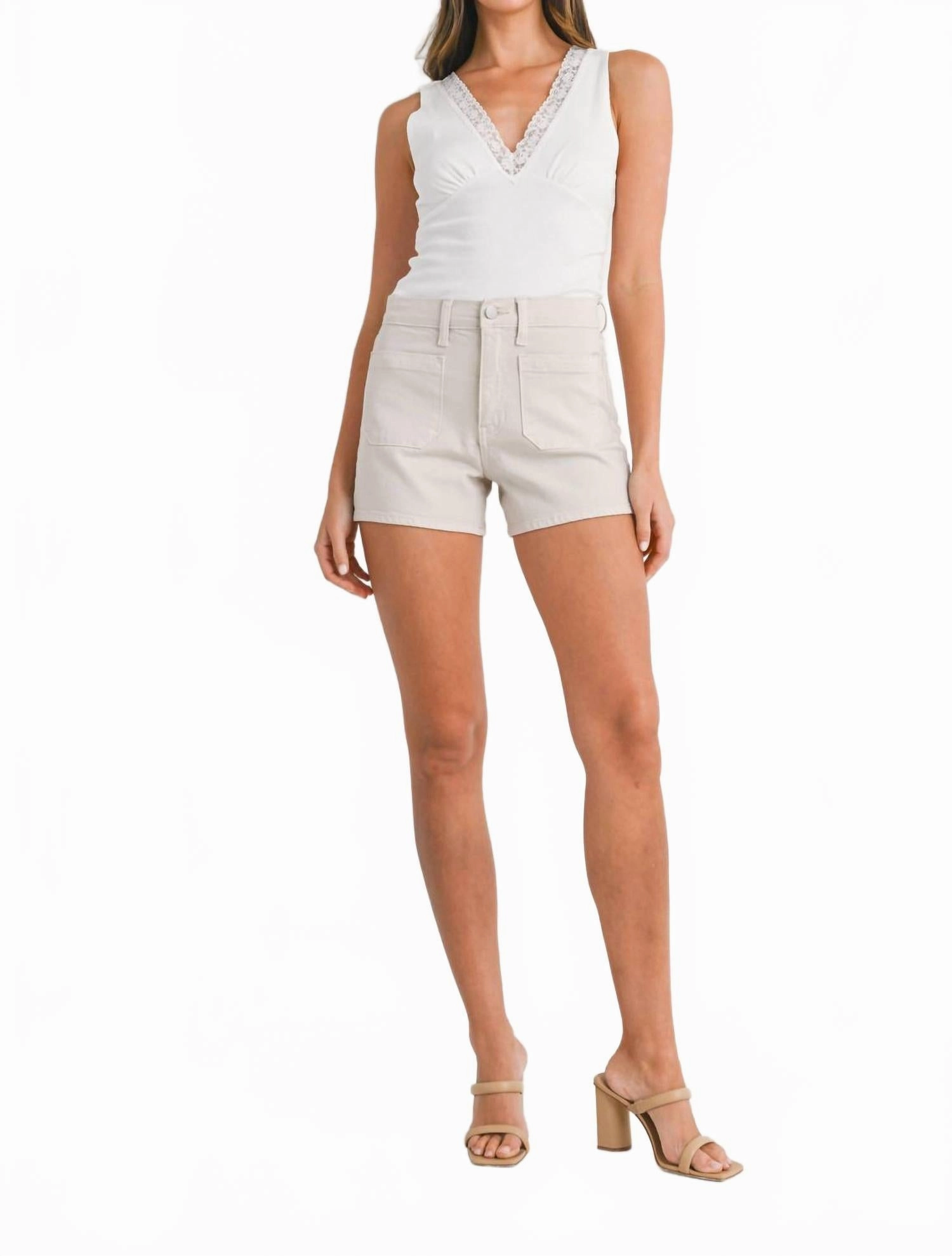 Reflective accents basketball clothing Patch Pocket Short In Sea Salt Wash