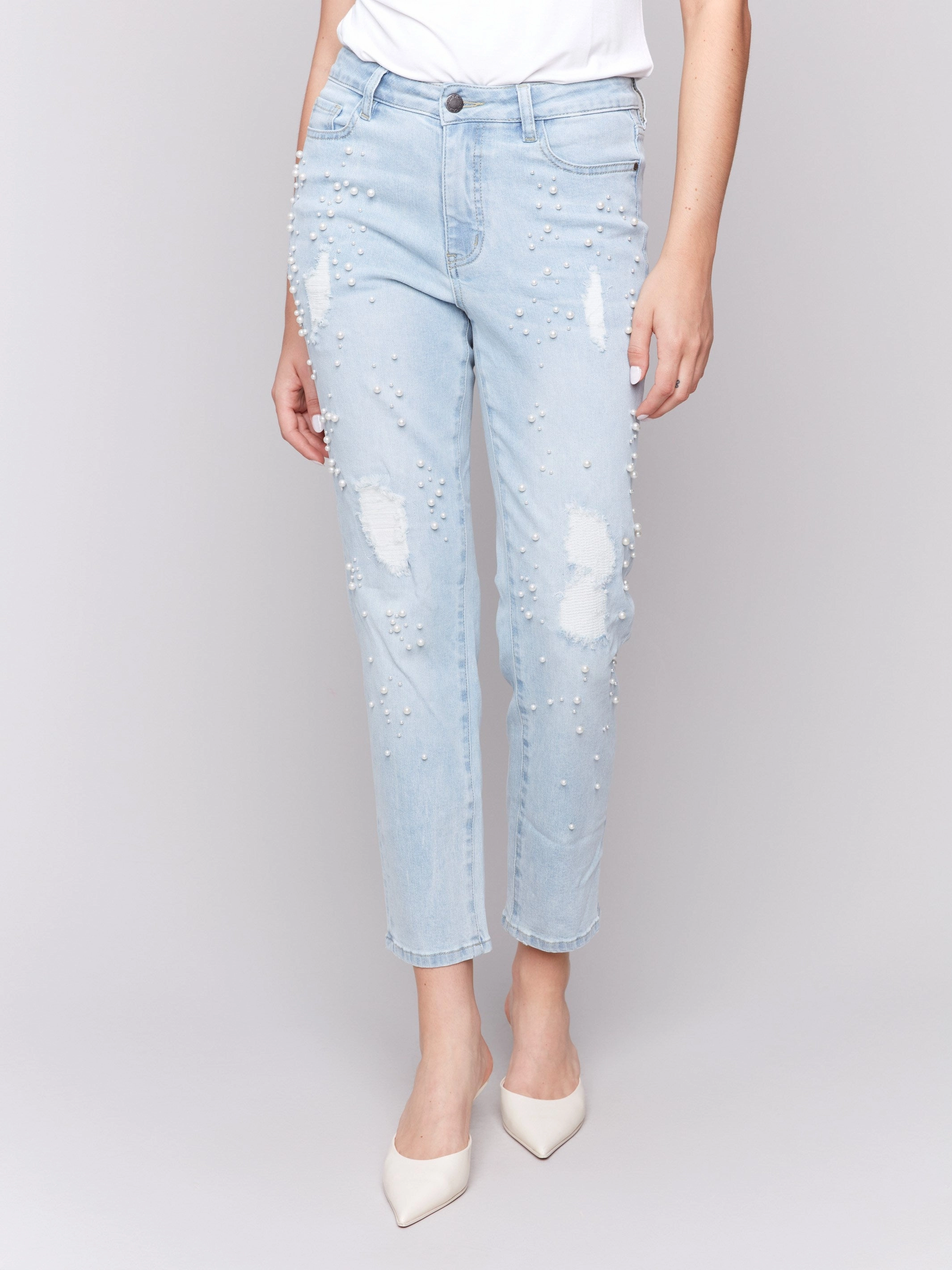 Stylish Vibrant Pearl Appliqu?? Slim Leg Jeans with Distressed Detail - Light Blue