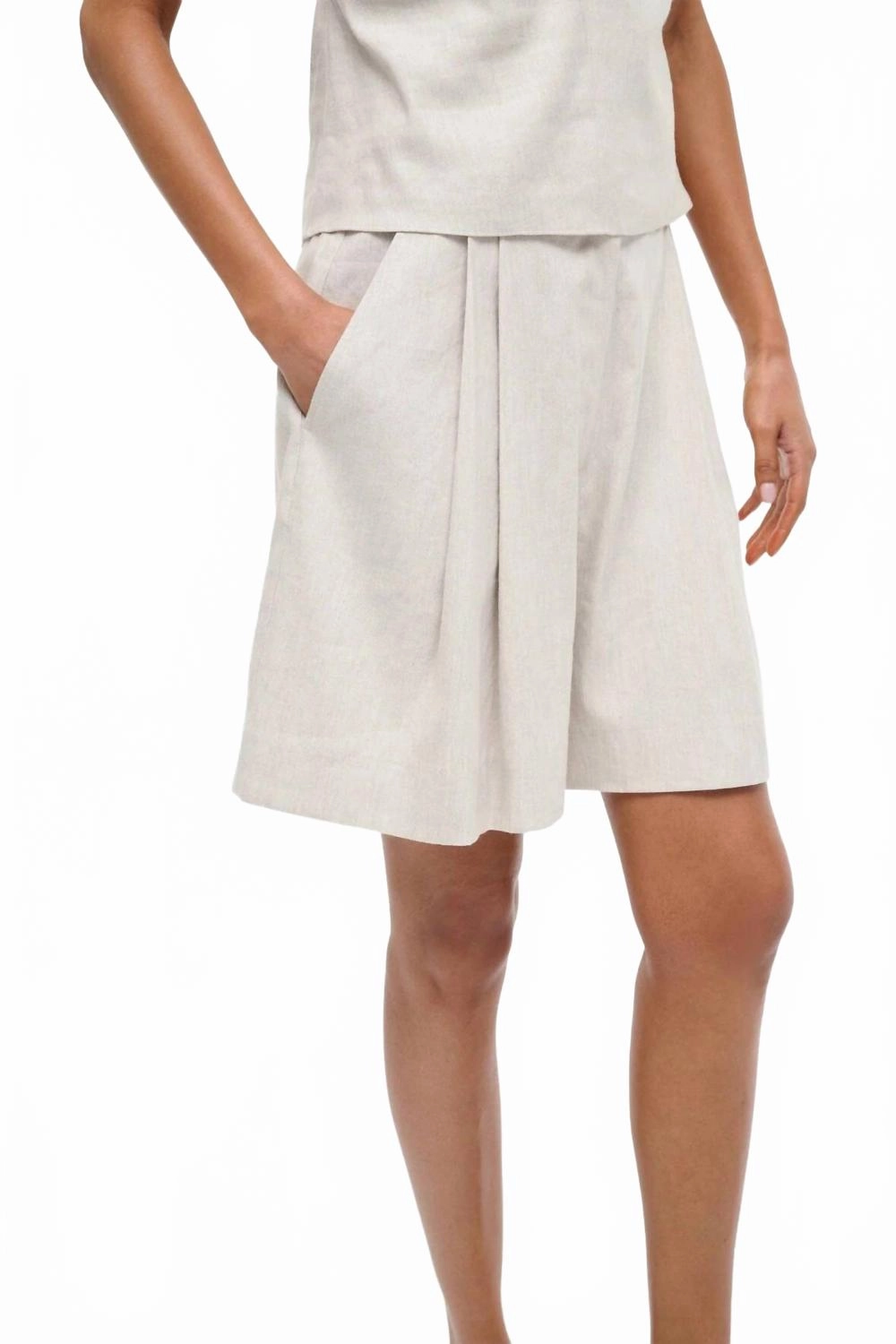 Cruz Linen Short In Natural Fitness Friendly