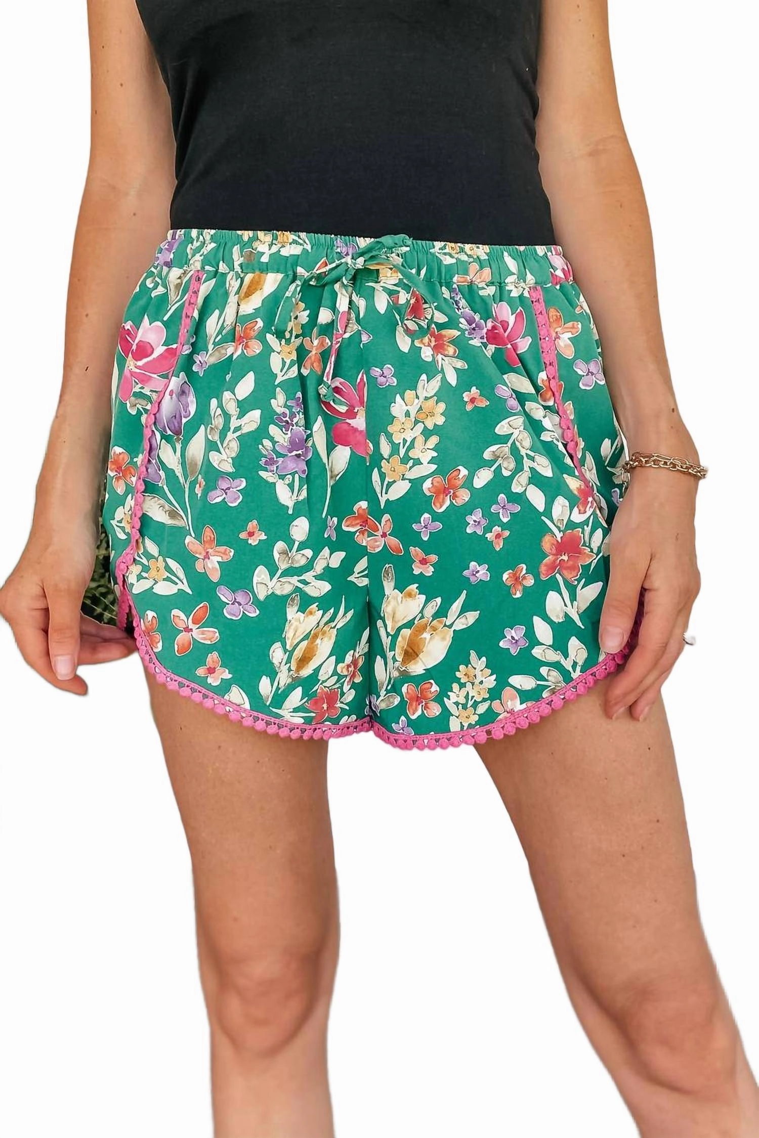 Reflective details Pom Laced Floral Shorts In Green