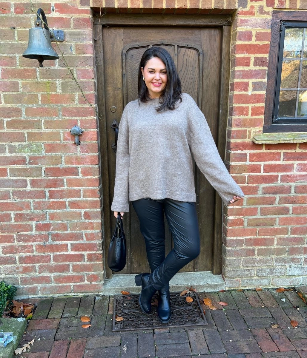 Winter Style Breathable Stretch Fit Brown Crew Neck Jumper