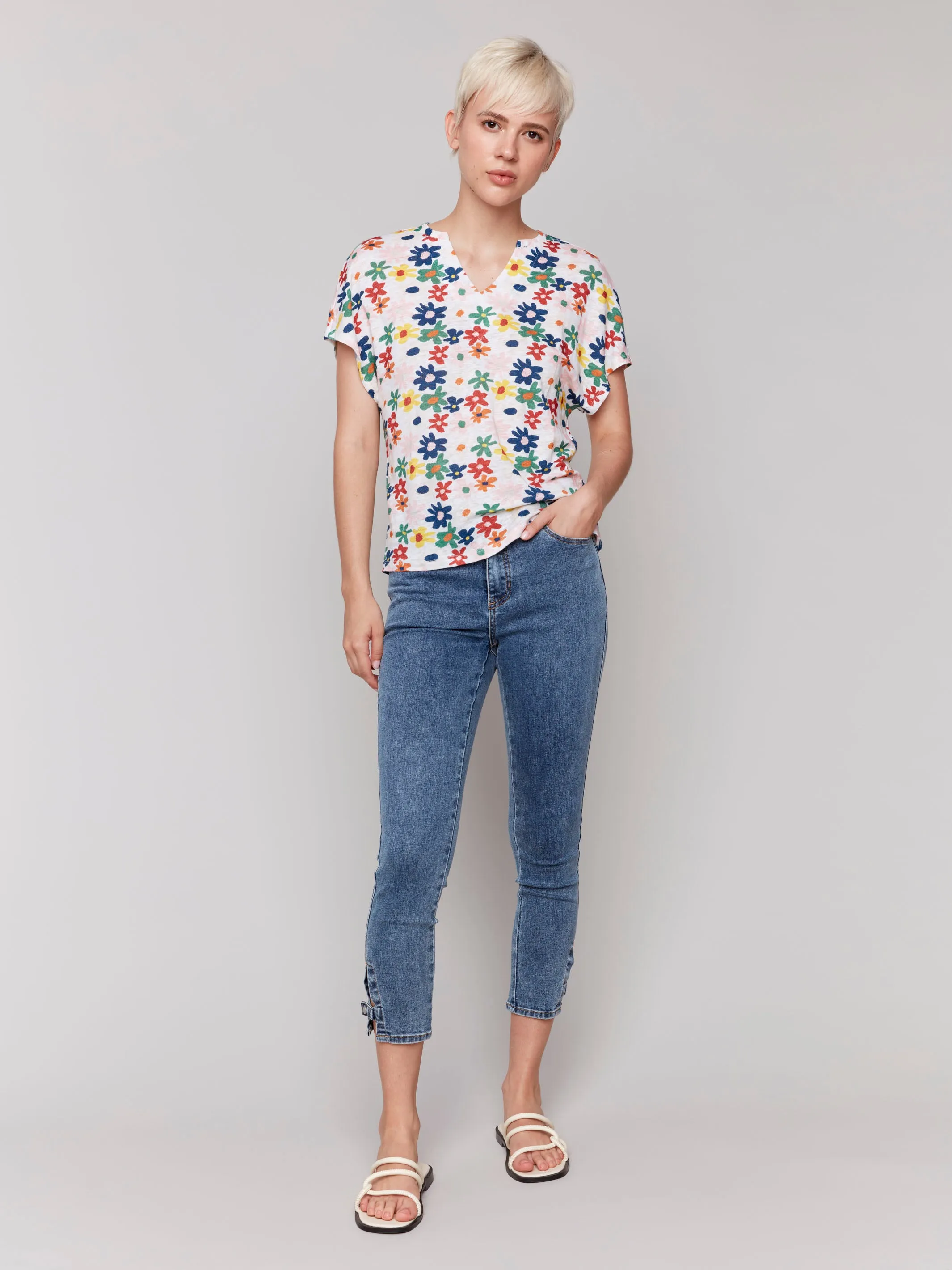 Printed Short Sleeve Dolman Top - Daisies Reinforced Shoulders AbrasionResistant