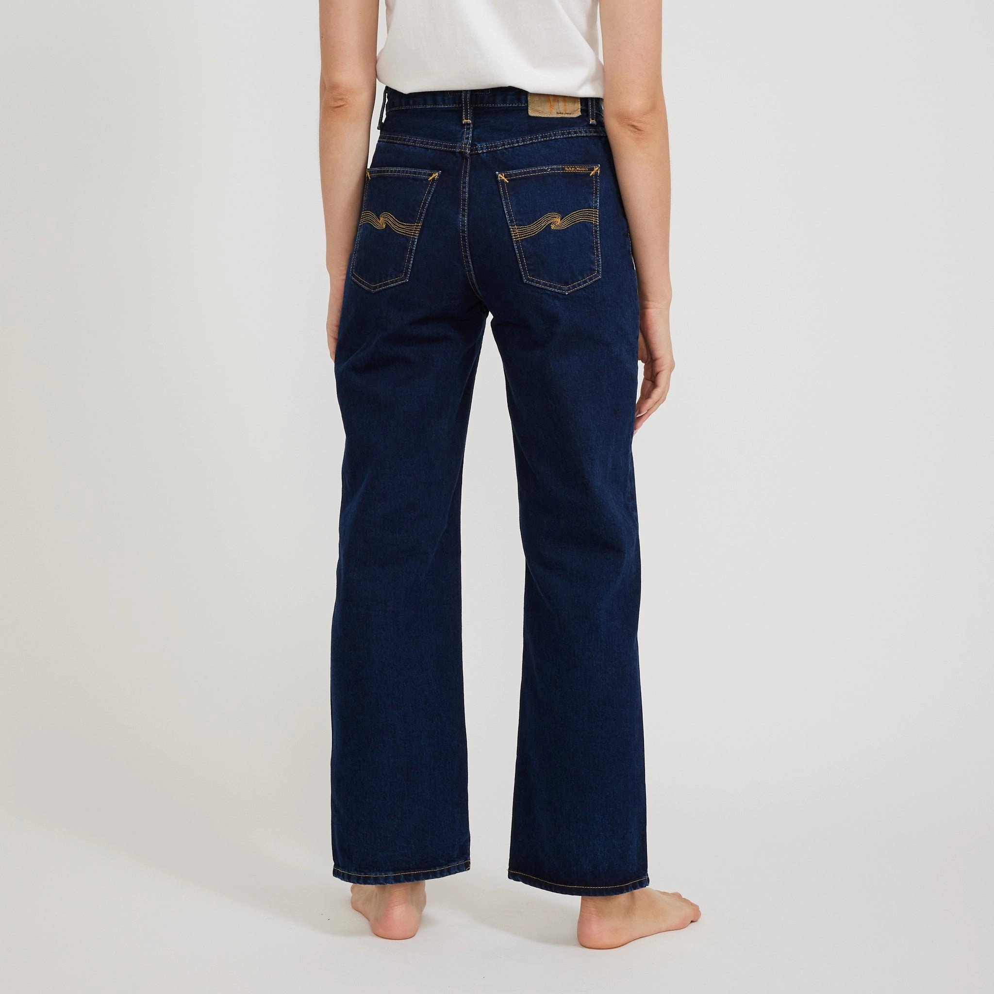 Clean Eileen Indigo Dipped Nature Lover Outdoor Adventure Autumn Days Vibrant Bold Look Street Fashion