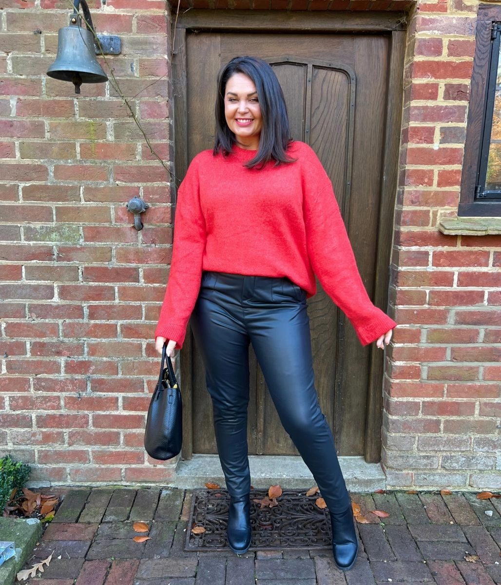 Circular Knit Technology Red Crew Neck Jumper