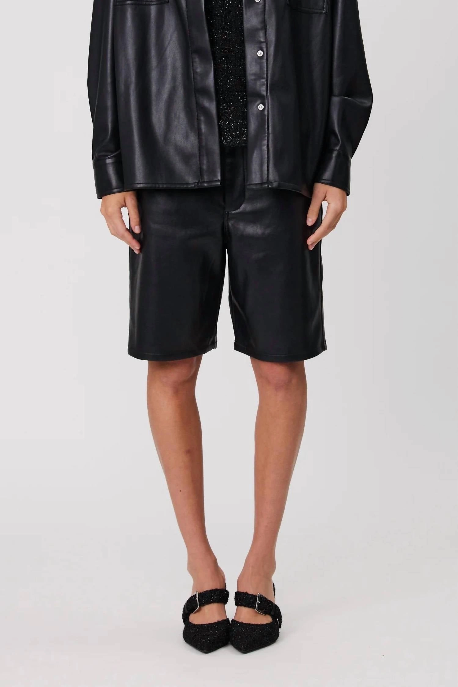 Remi Leather Relaxed Fit Shorts In Black Ultra Soft Lining