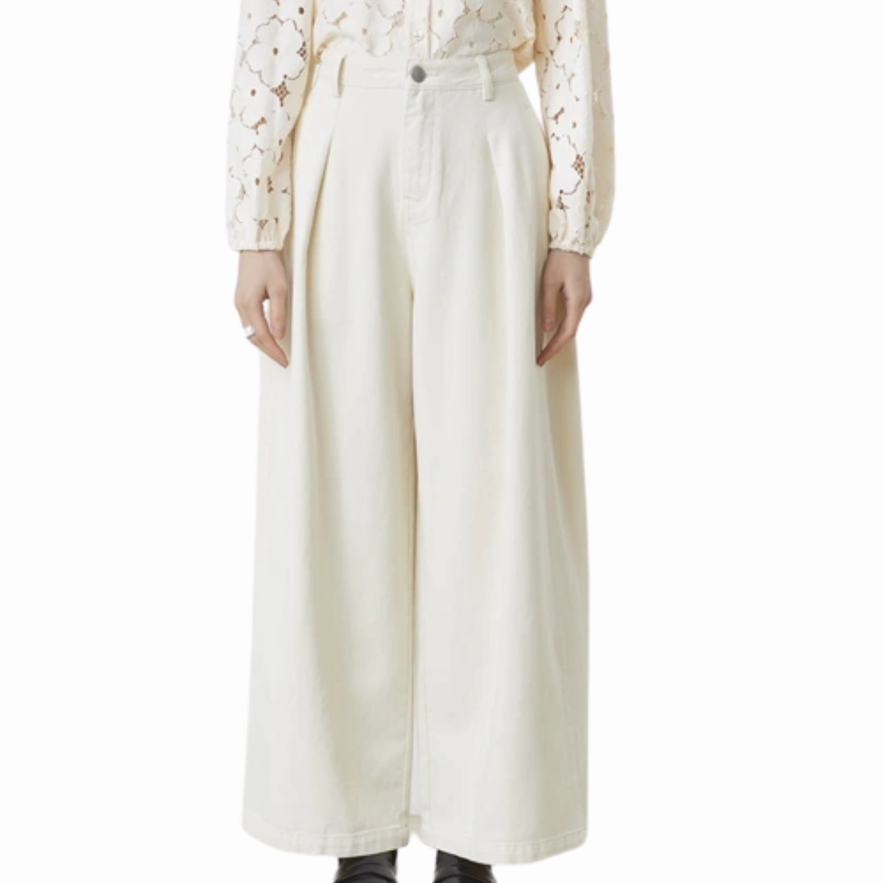 Rim Jean Cream Vibrant Trendy