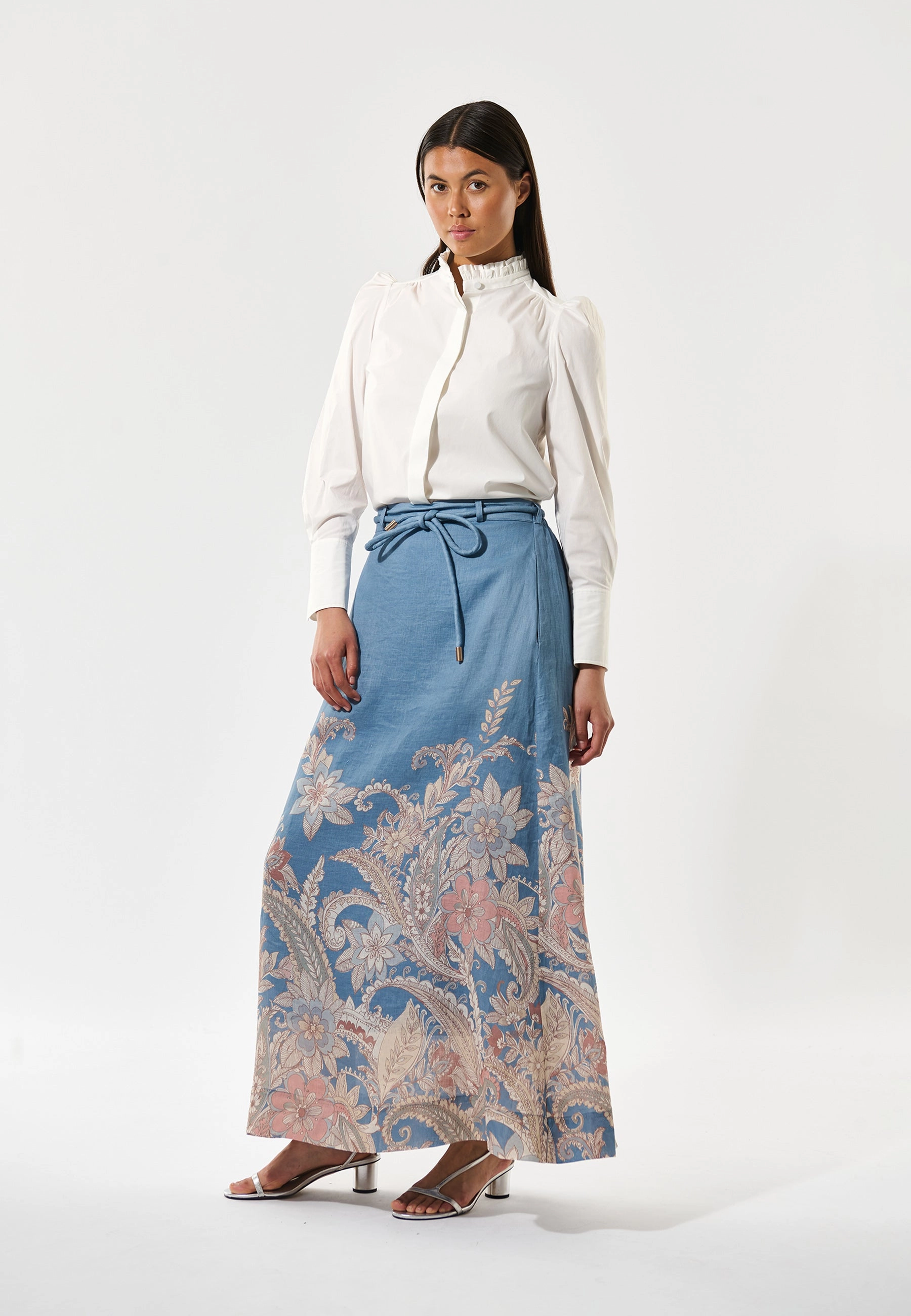 Ergonomic Fit Design Stain Resistant Treatment Robertadea Blouse - Nat. White