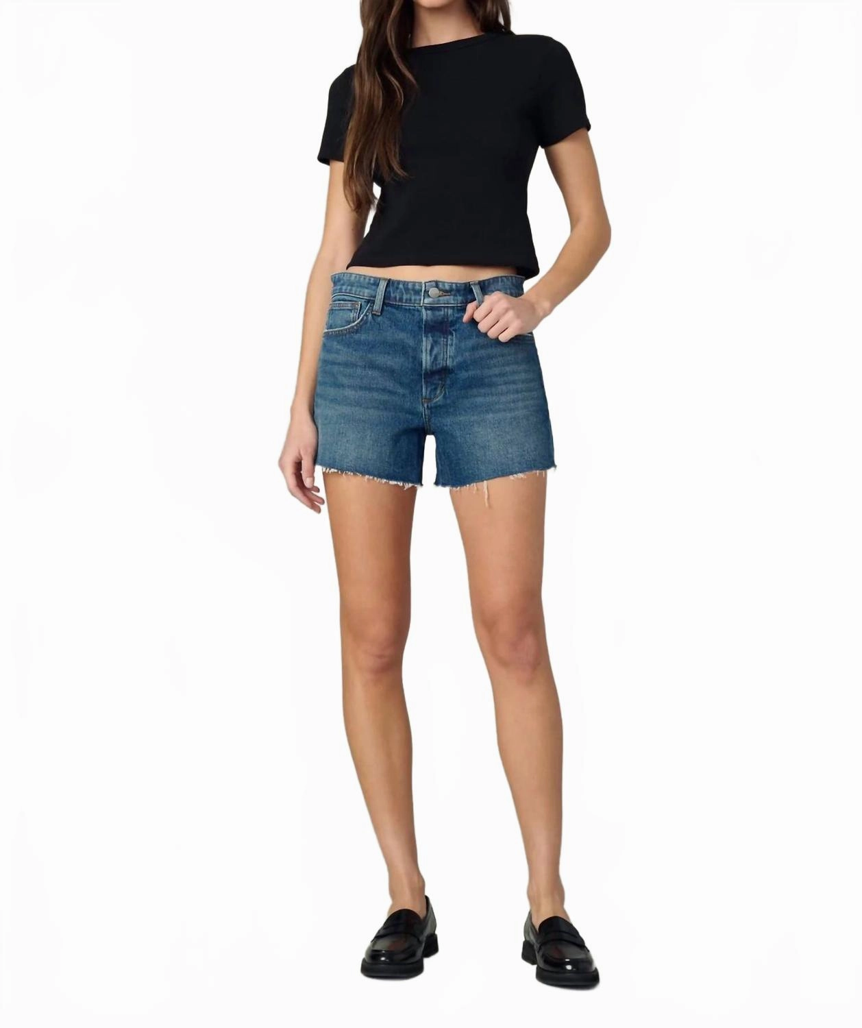 Jessie Relaxed Short In Bad Apple Tagless label Durable Weave Fabric