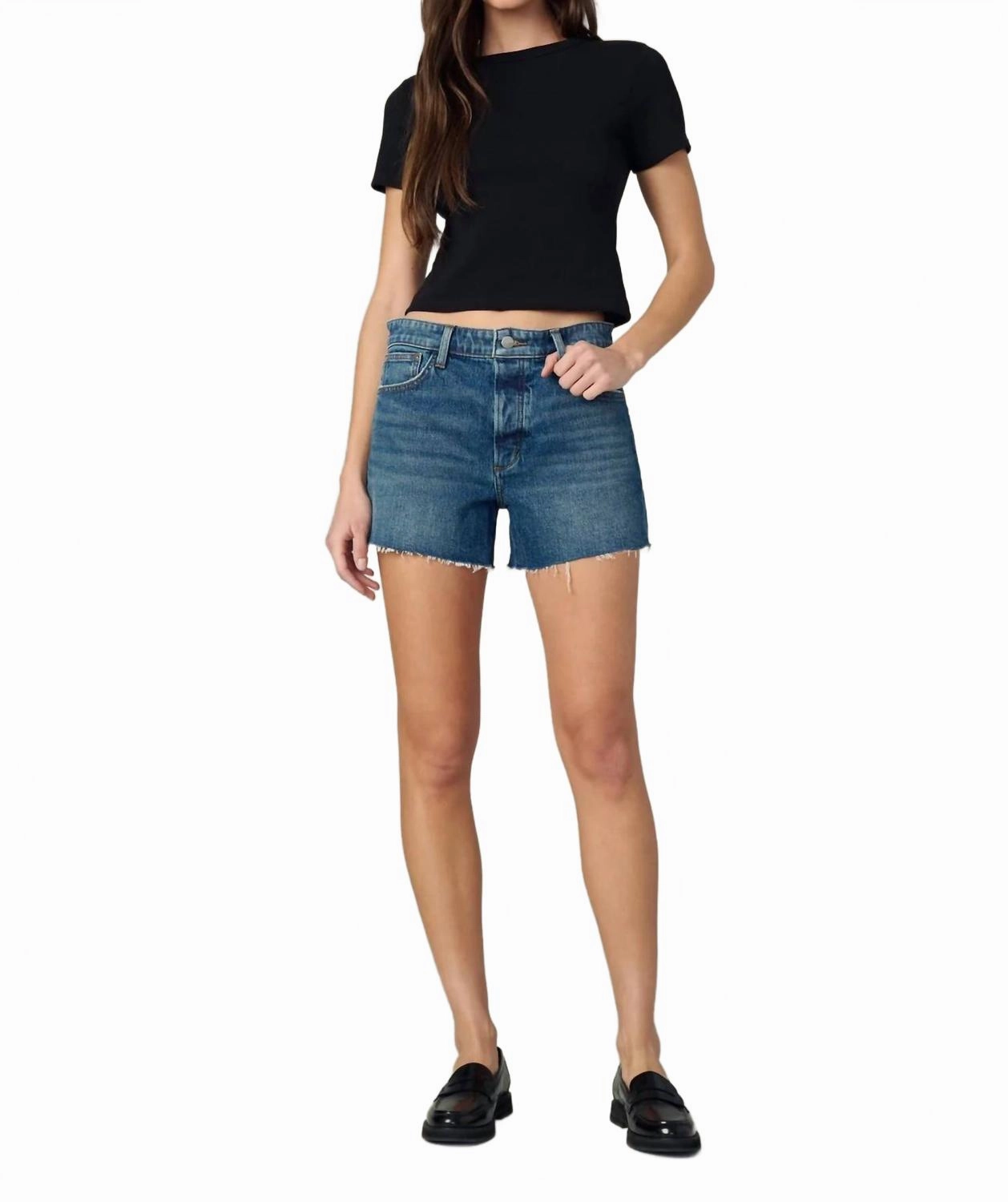 Jessie Relaxed Short In Bad Apple rayon fabric hypoallergenic