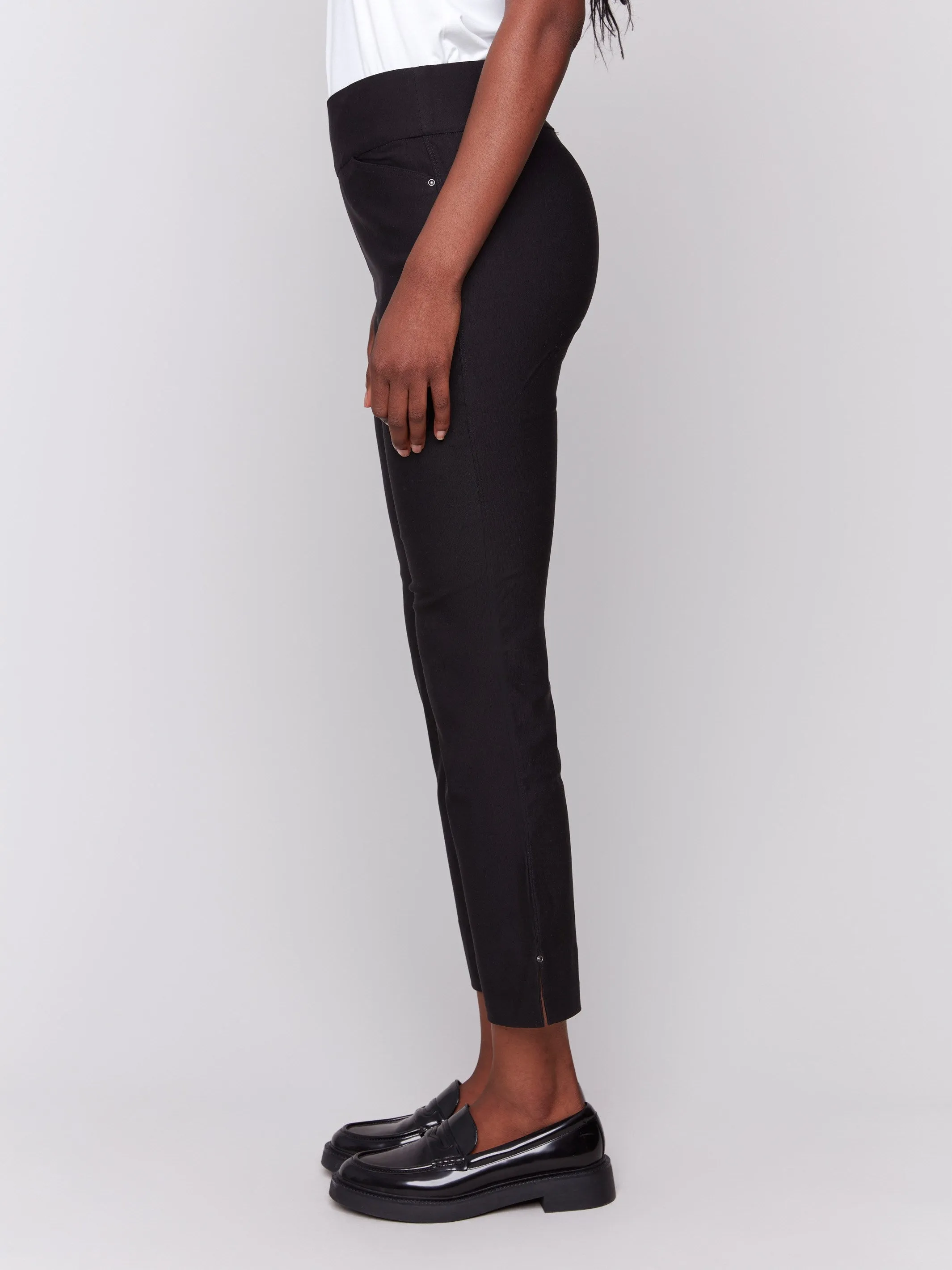 Windproof Design Capri Pants With Hem Slit - Black