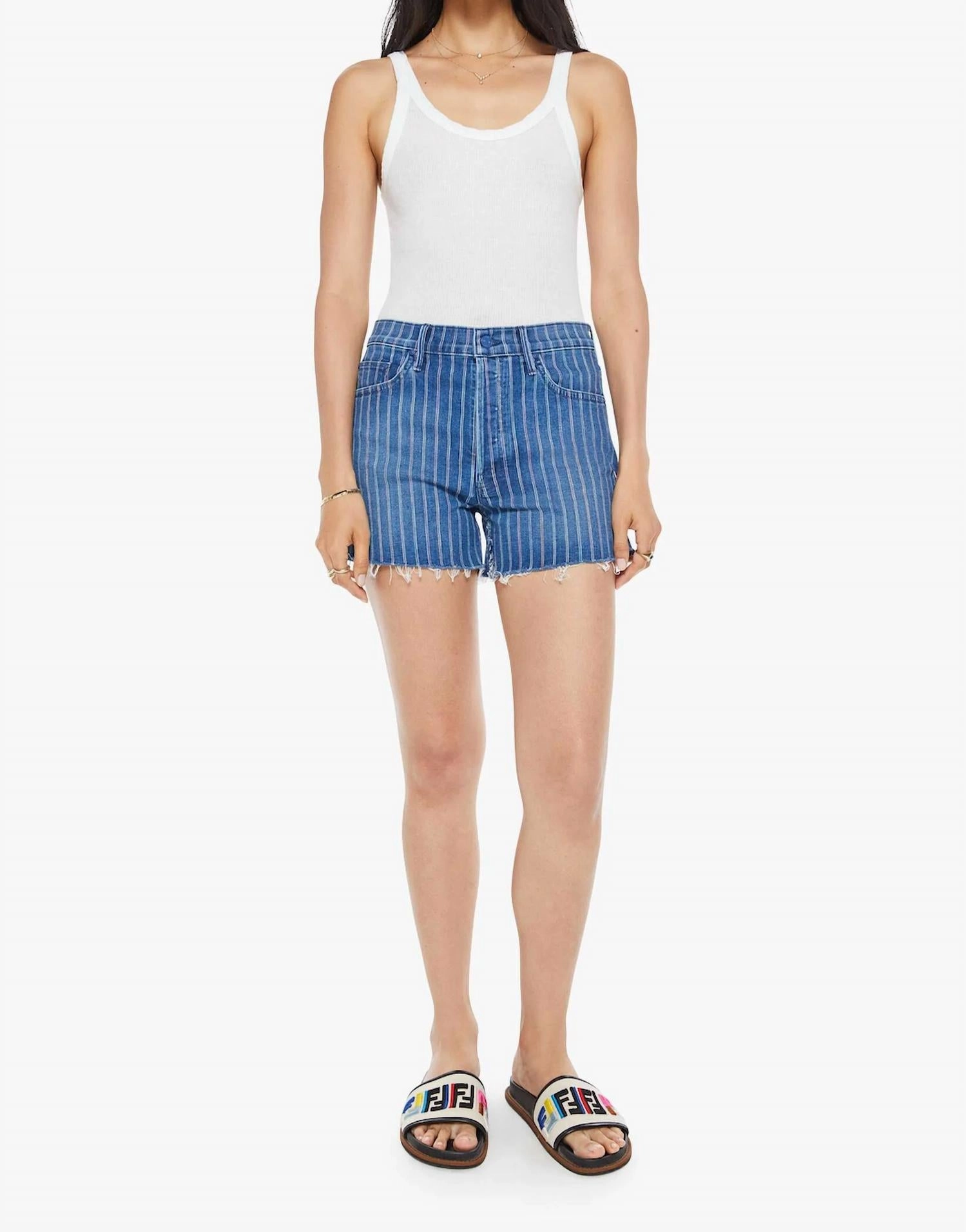 Solid Color Skipper Long Fray Short In Sunglass Strolling