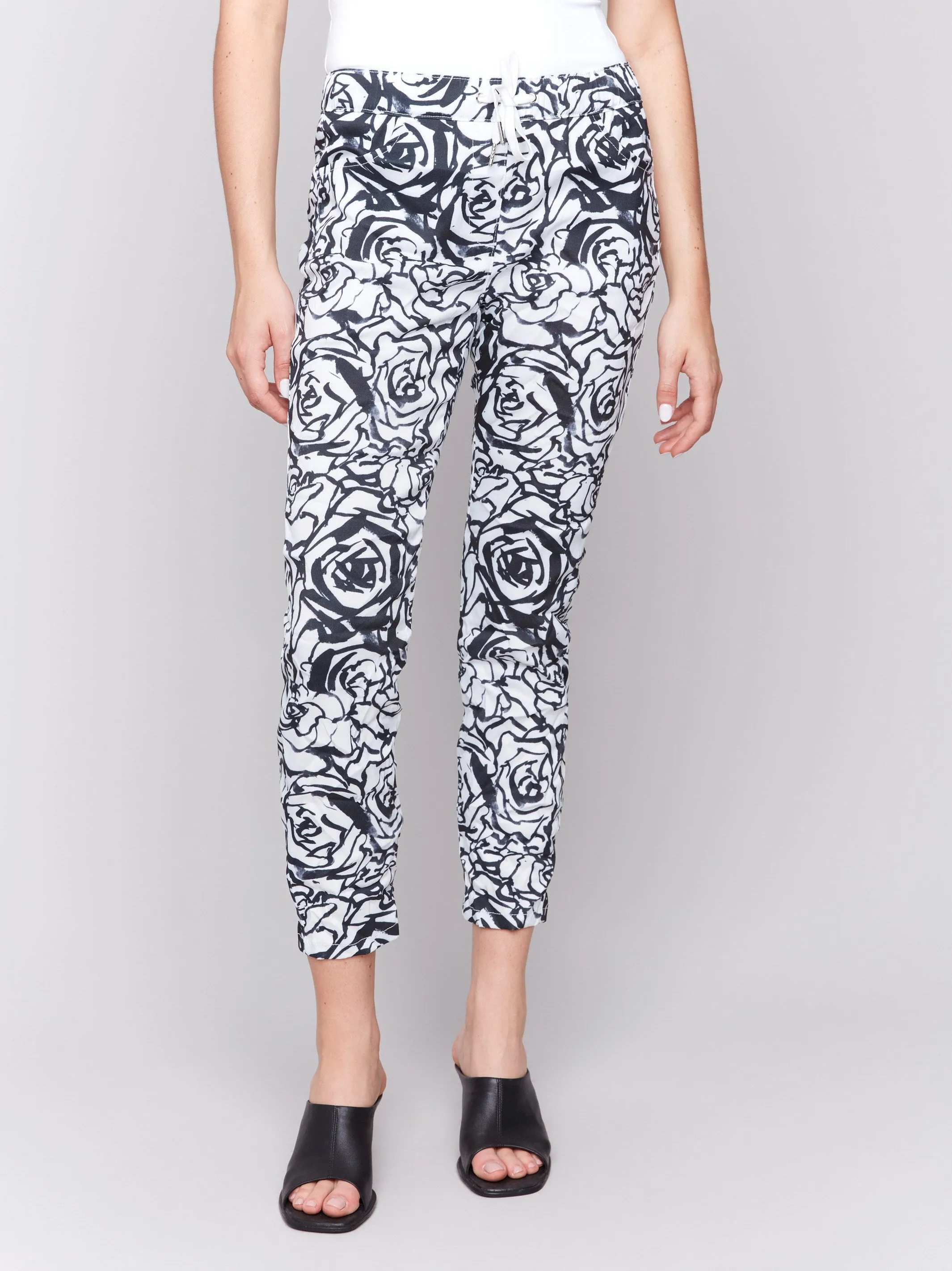 Stretching Fit Formal Look Printed Crinkle Jogger Pants - Black & Cream