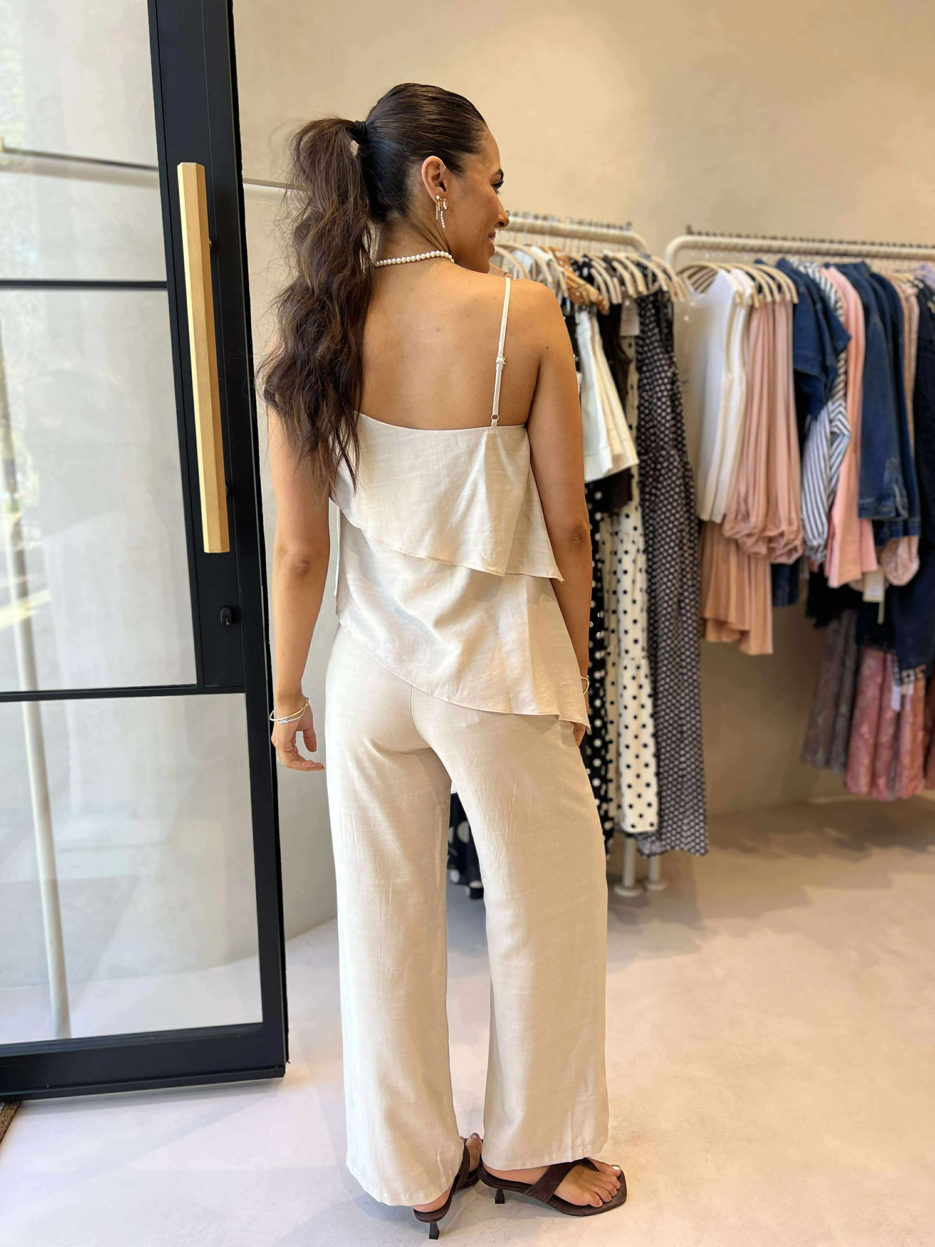 ARIA ASYMMETRIC SET Sport Ready Fit work mode