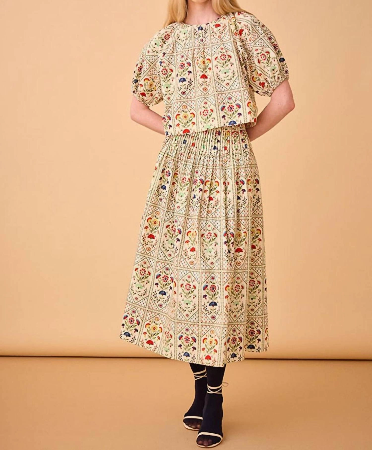 Fallon Skirt In Cream Trellis All Season