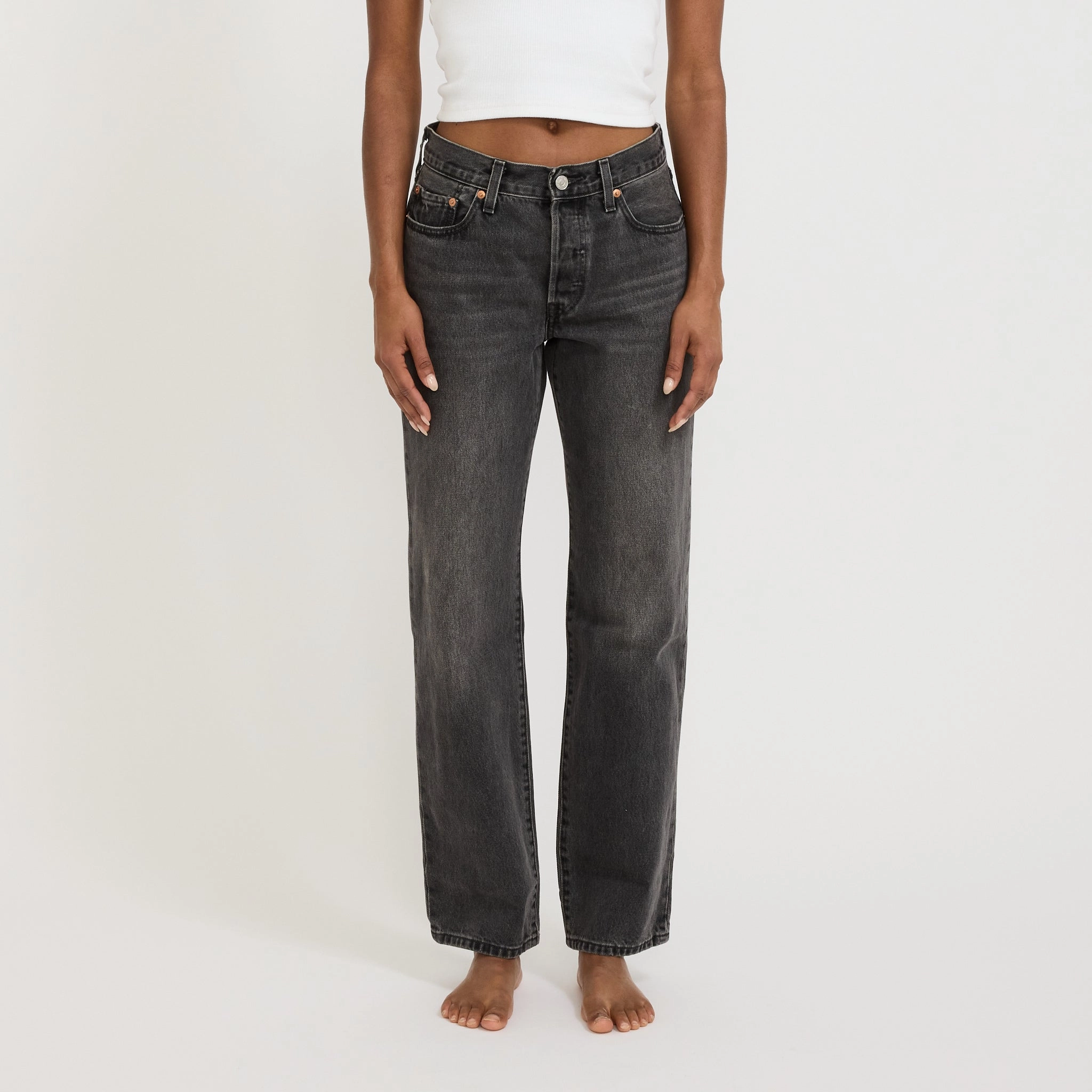 Essential Wardrobe Party Look Couple Look Earthy 501 90's Take A Hint