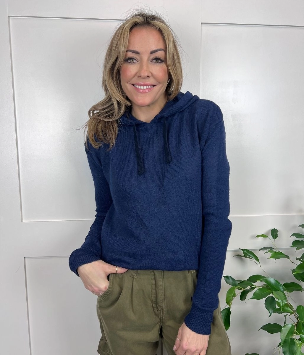 Odor Resistant Navy Fine Knit Hooded Jumper