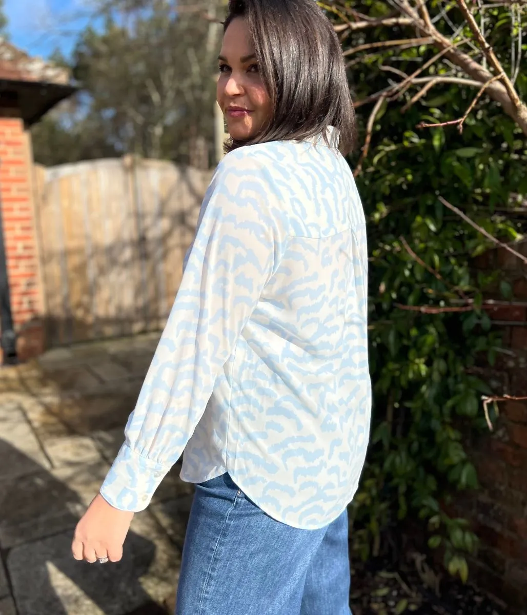 Pale Blue Print Becca Shirt ArticulatedElbowShaping