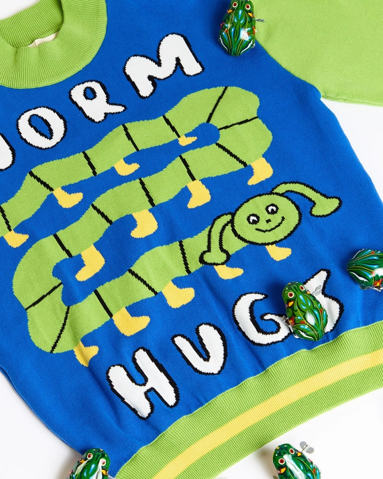 Thermal Insulation Design The Worm Hugs Sweater