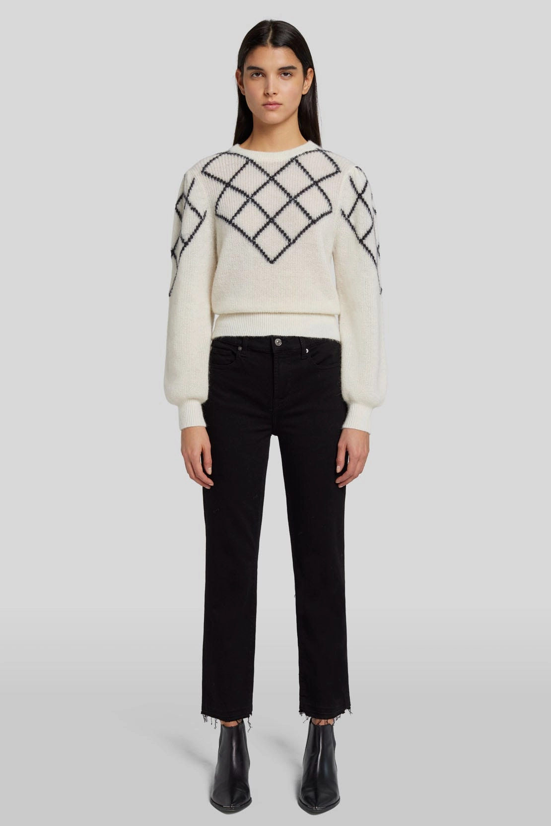 The Straight Crop Soho Night Jeans With Released Hem - Black Style Statement Universal Basic