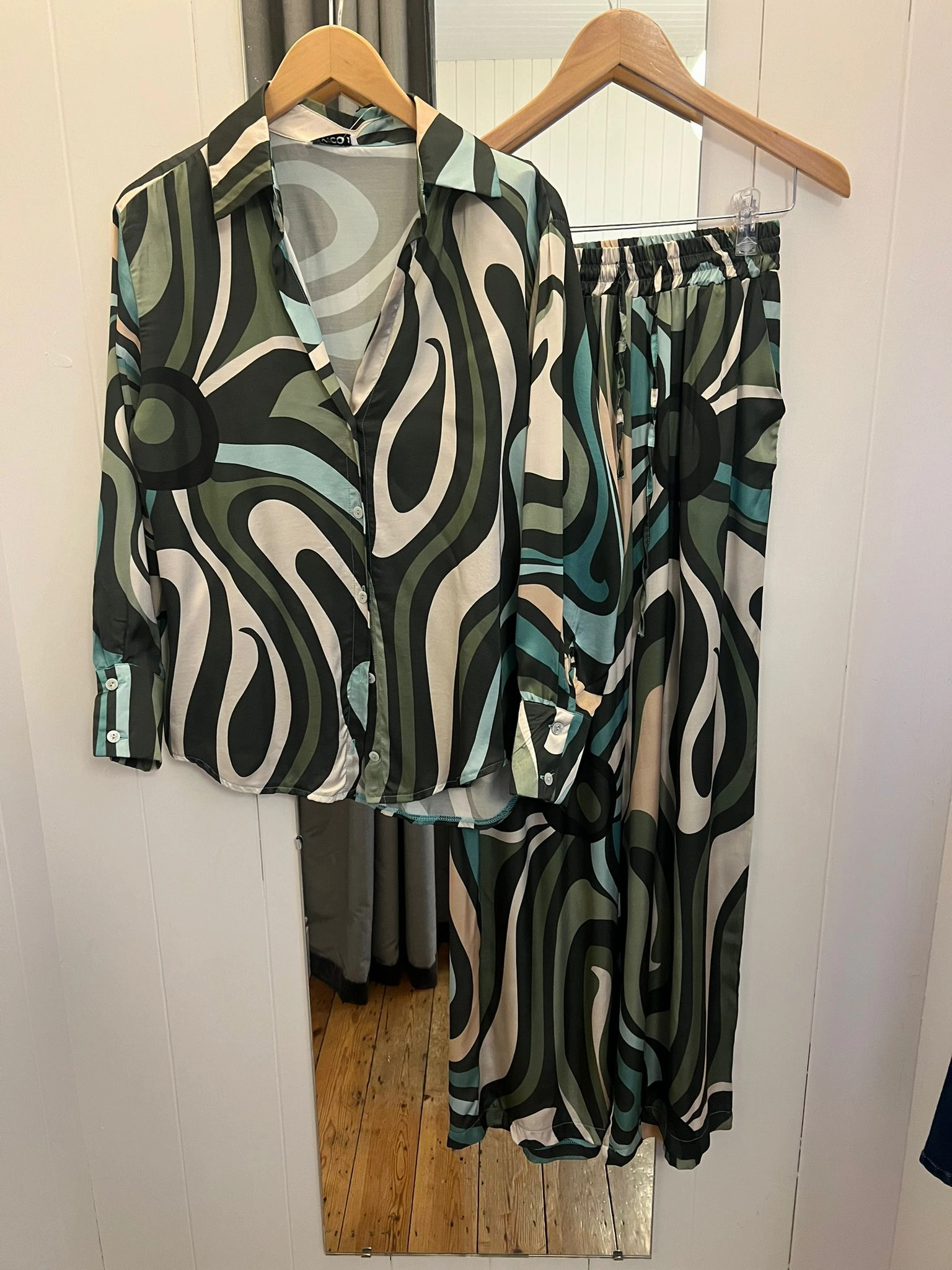 Friction Resistant Shoulder Voy 411 Printed Set - Green