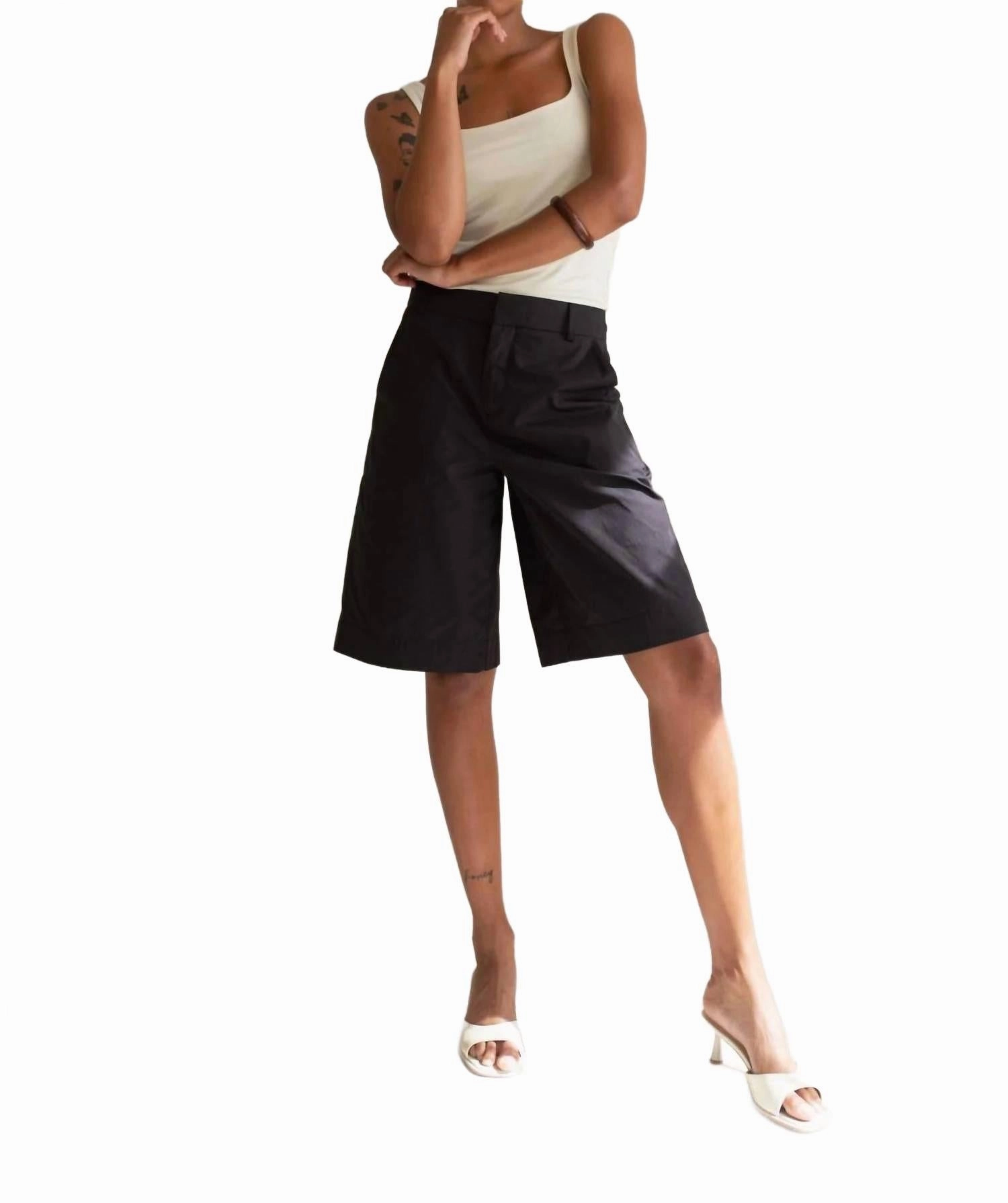 picnic clothes Reinforced Seams Sylvie Short In Black