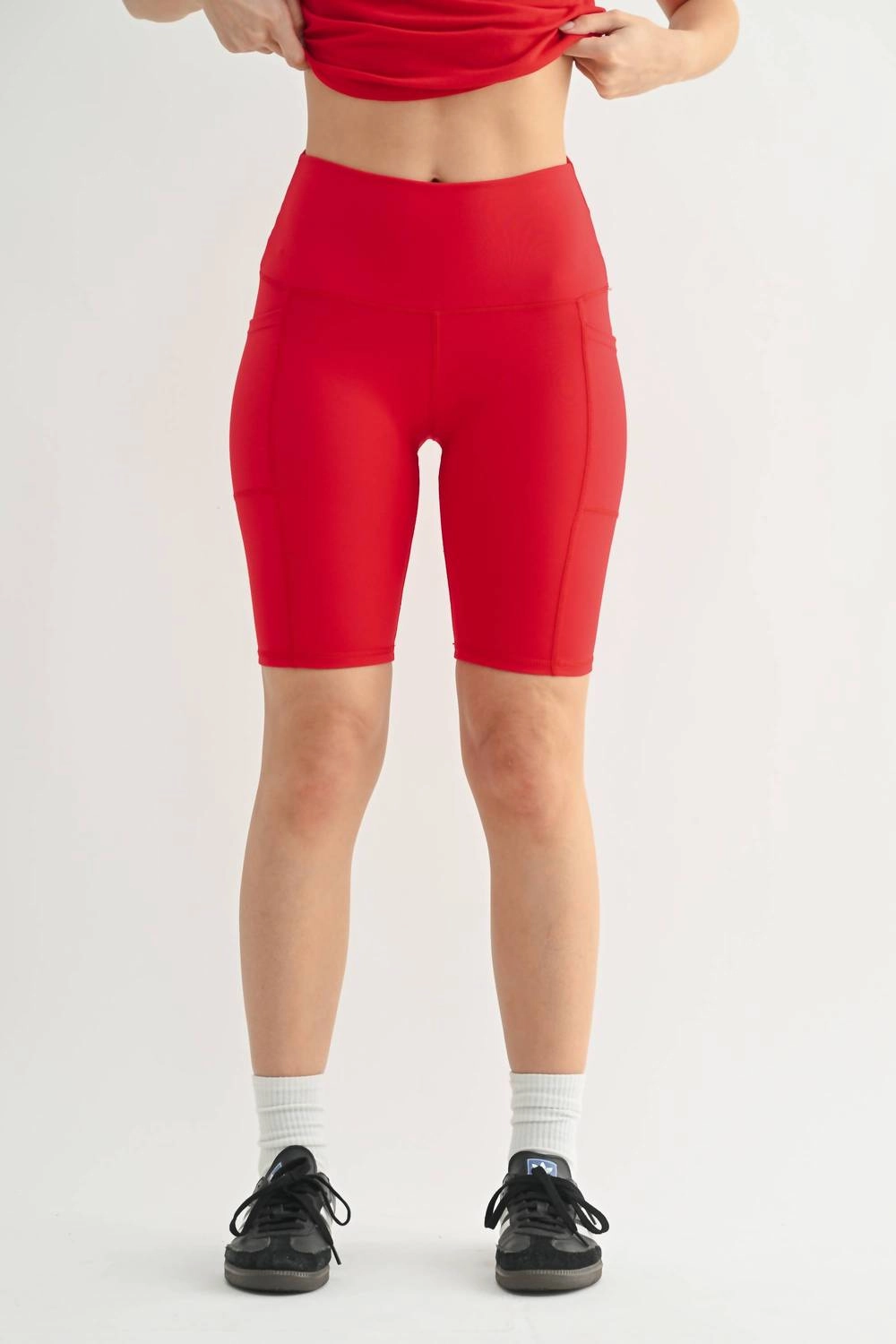 Tapered Band Essential Biker Shorts In Cherry Functional Fit