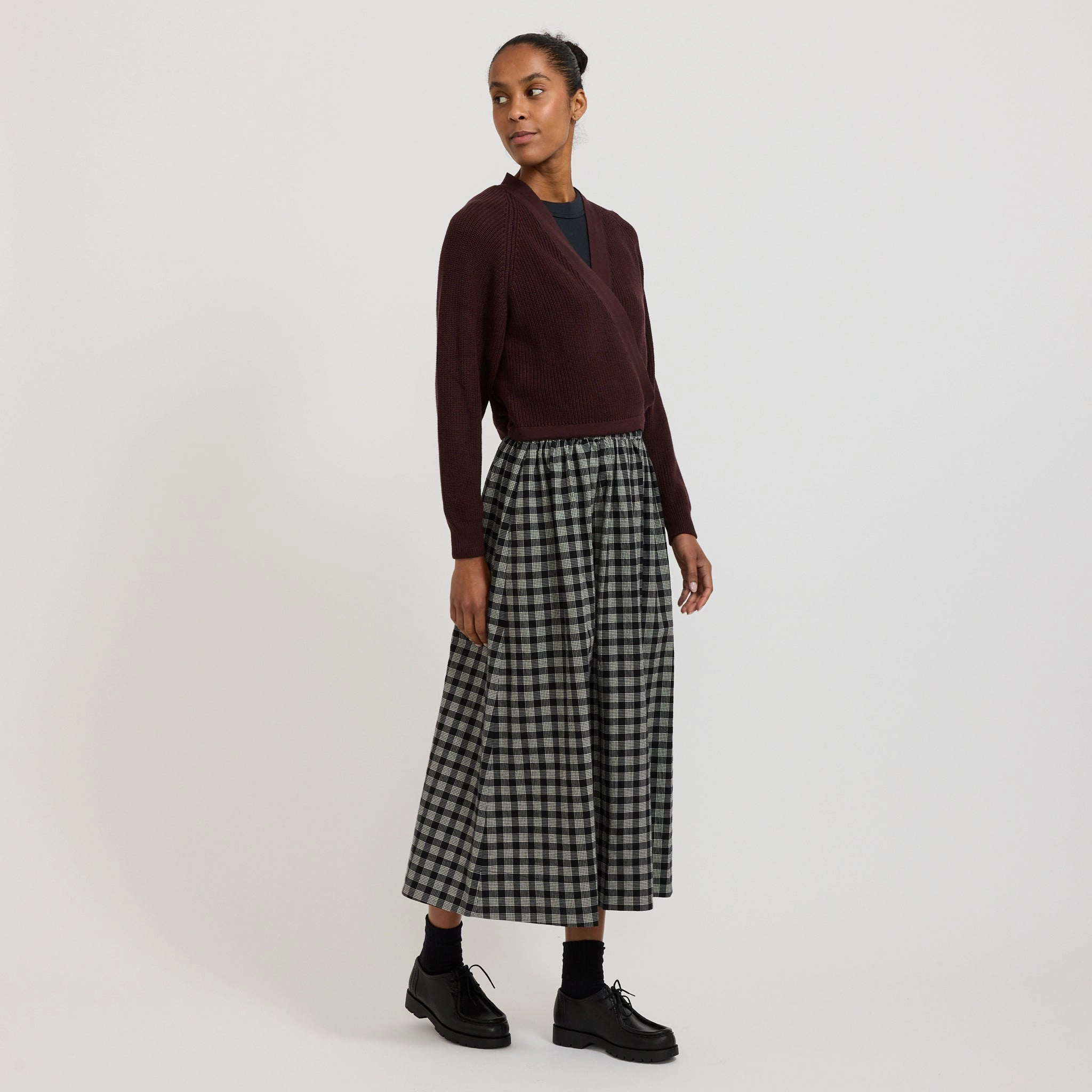 Composure Cardigan Mahogany Comfy clothing