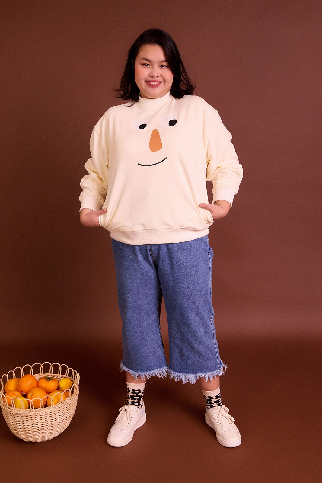 The Peep Jumper in Beige Cozy Knit Piece