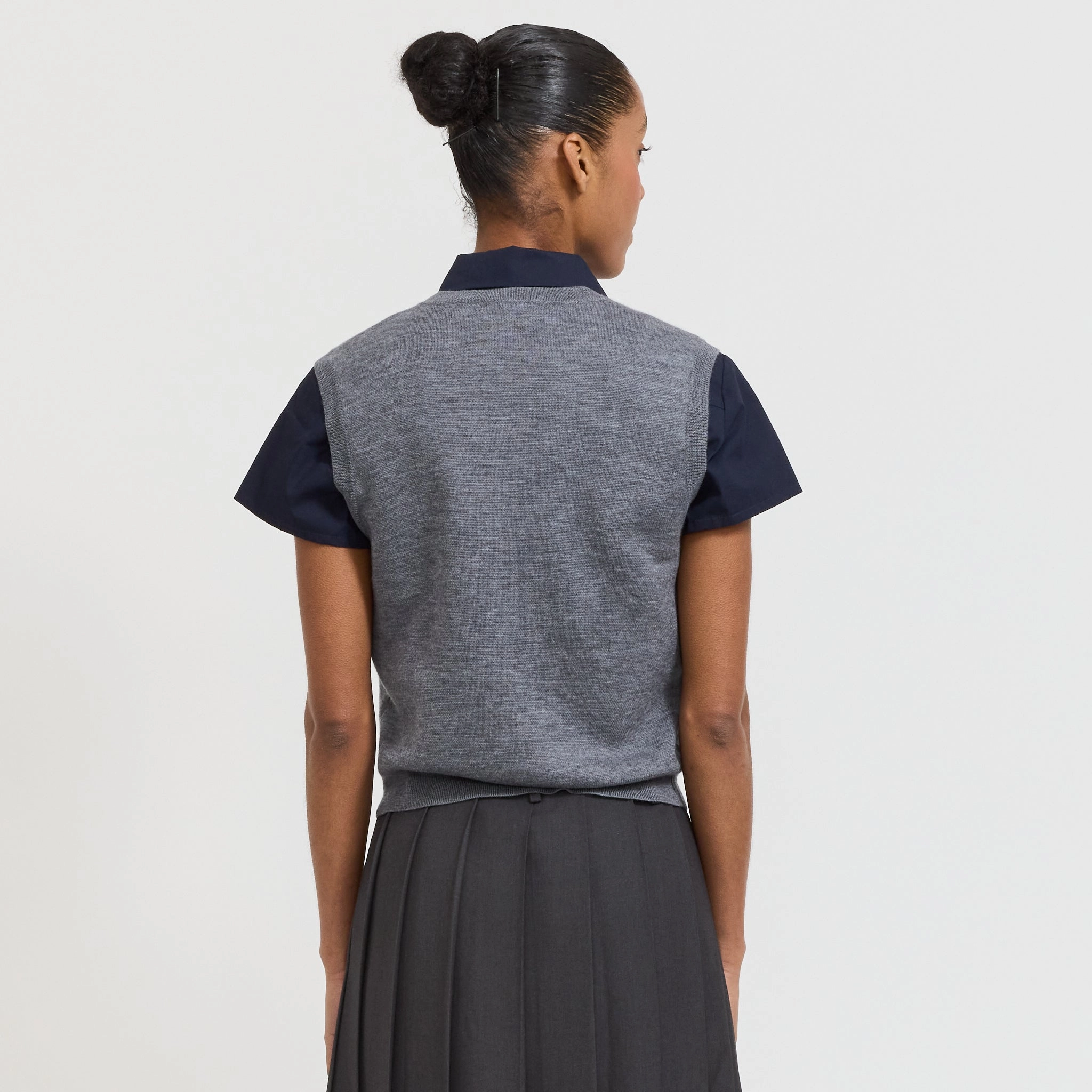 Lise Vest Heathered Grey Knit Apparel