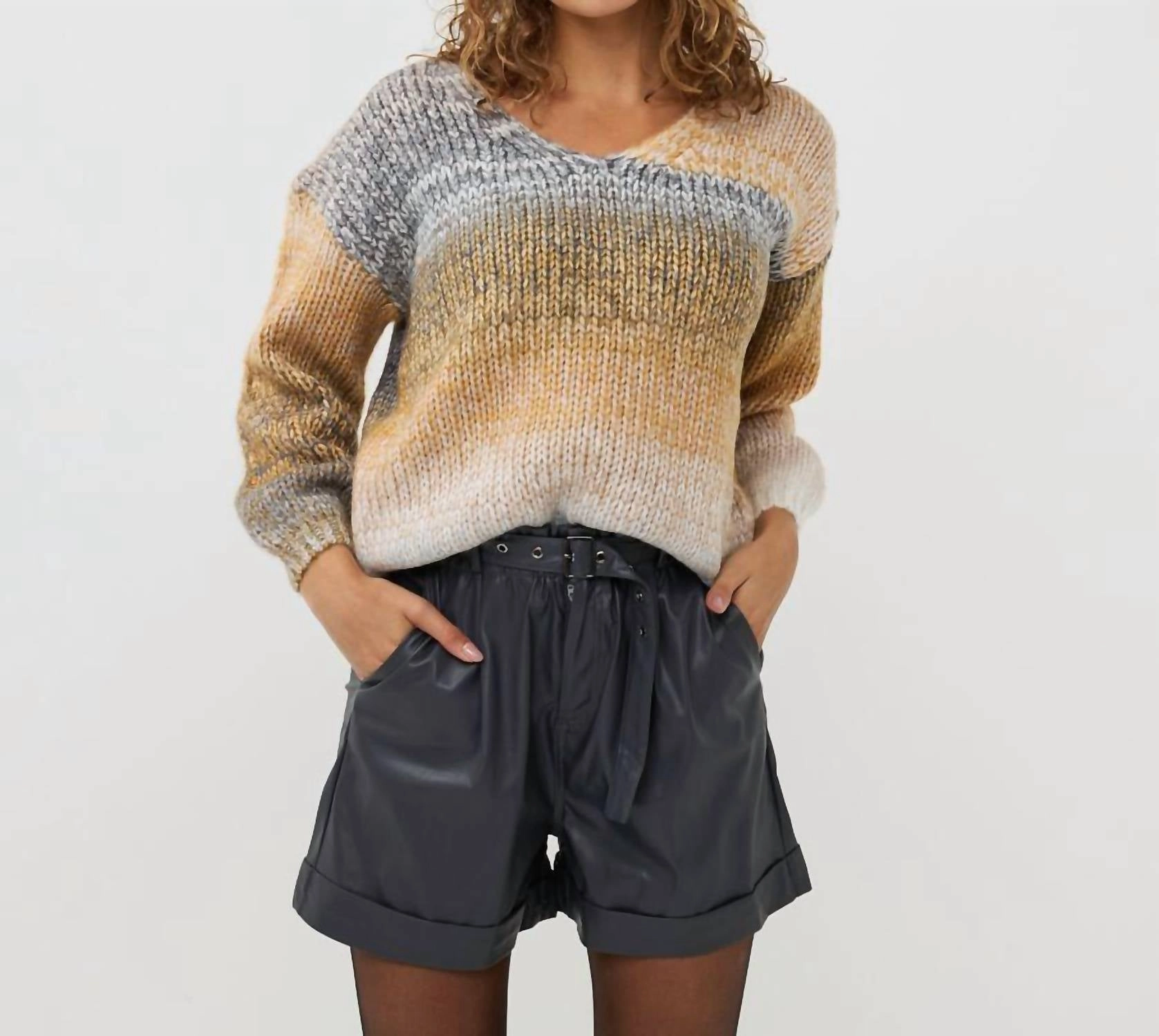 Stylish Knit Layer Perfectly Warm V-Neck Chunky Knit Gradient Sweater In Yellow Multi