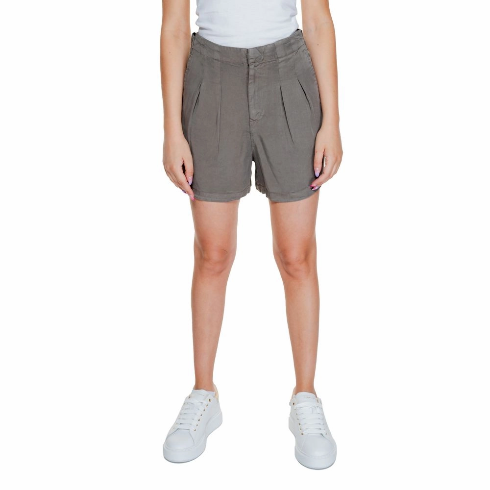 Multi Panel Construction WaterResistantFinish Vero Moda Lyocell Women's Short