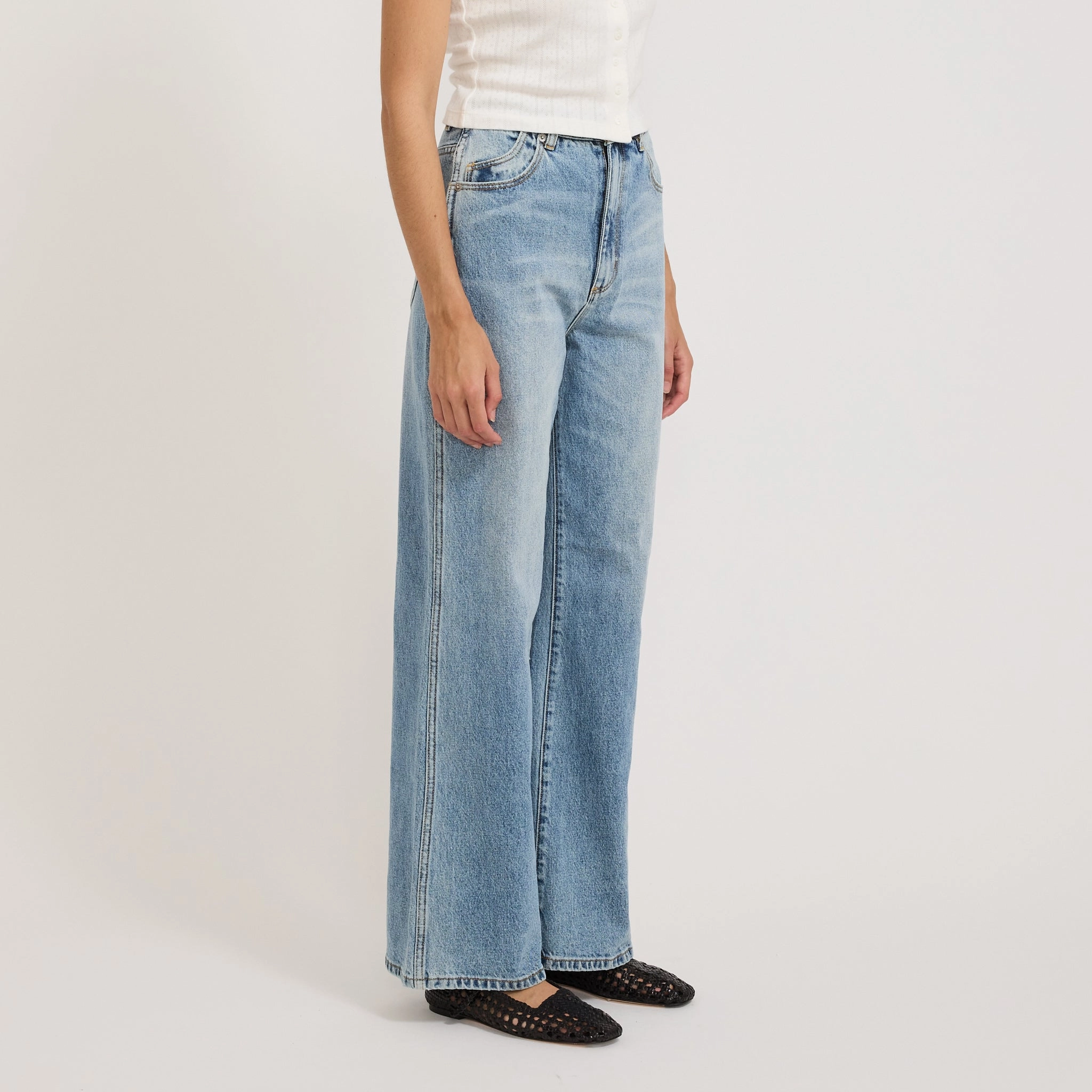 Premium Professional Wear Unisex Wear Studio Flare City Lights