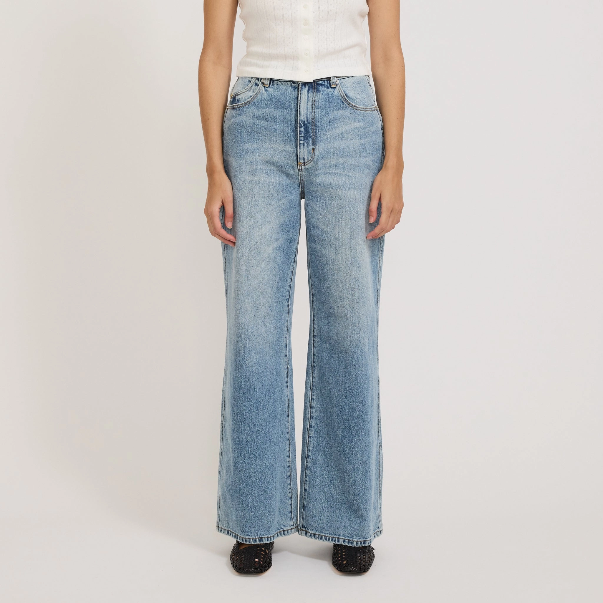 Cool And Clean Studio Flare City Lights