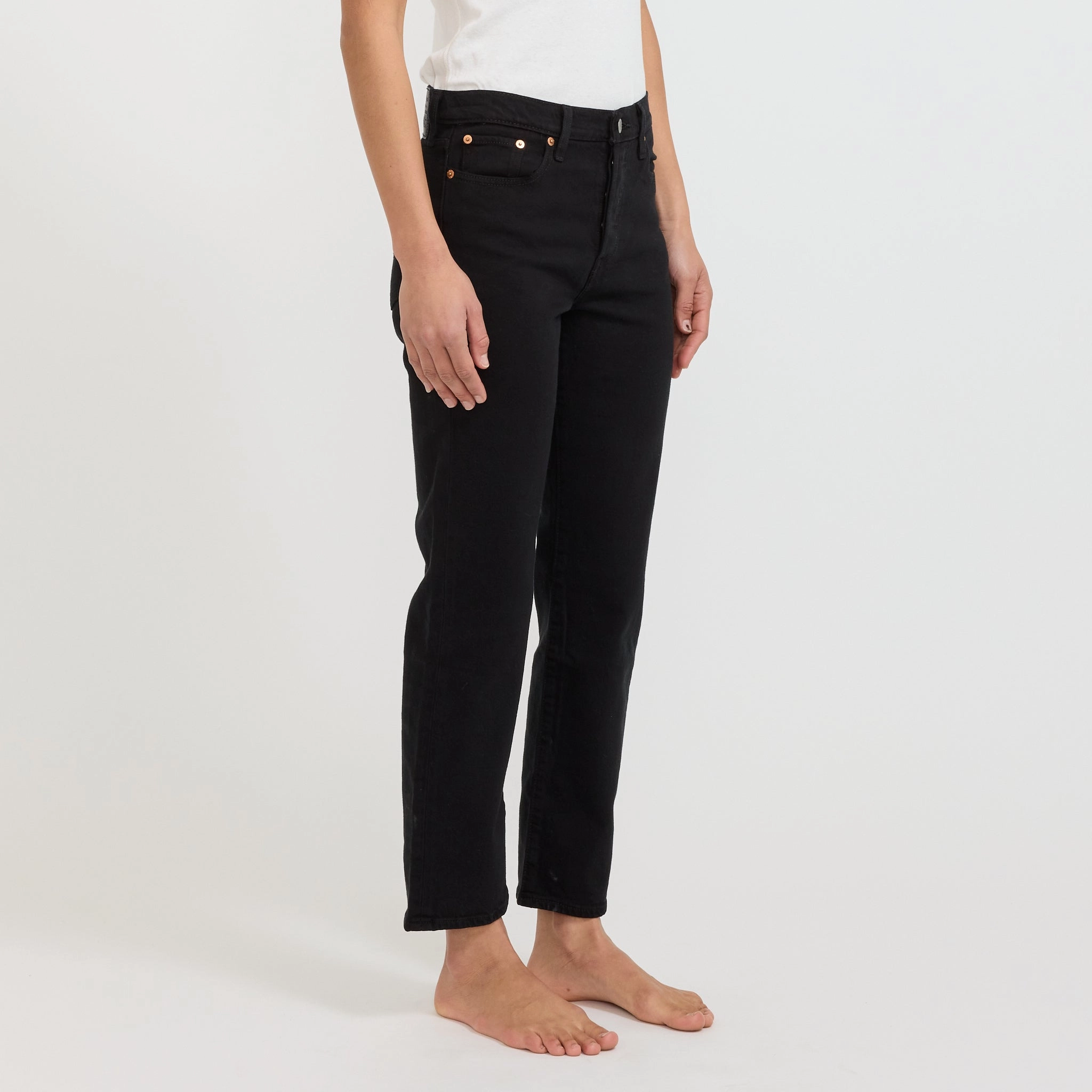 Mid Rise Essential Layer Wedgie Straight Black Sprout