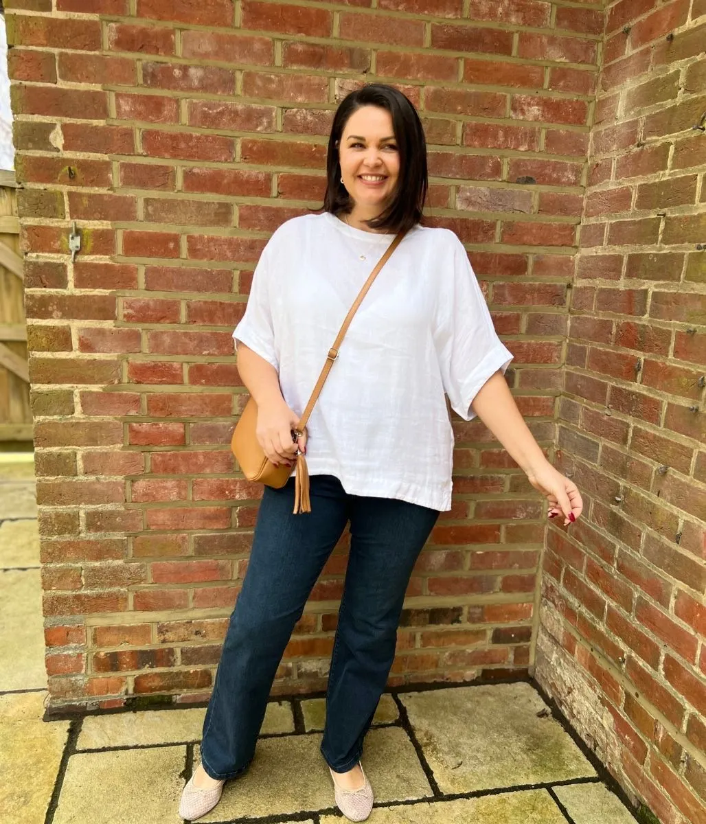 White Pure Linen Relaxed Top Microfiber texture