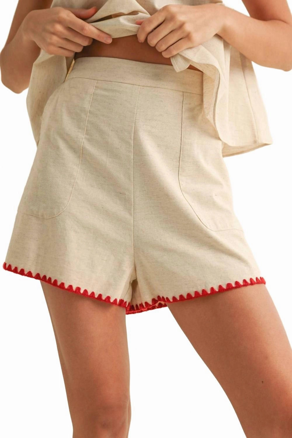 Anti Slip Grip Technology Women's Emily Linen Scallop Shorts In Beige