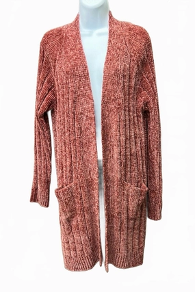 Timeless Knitwear Women's Long Heavy Cable Knit Sweater Pockets In Pink