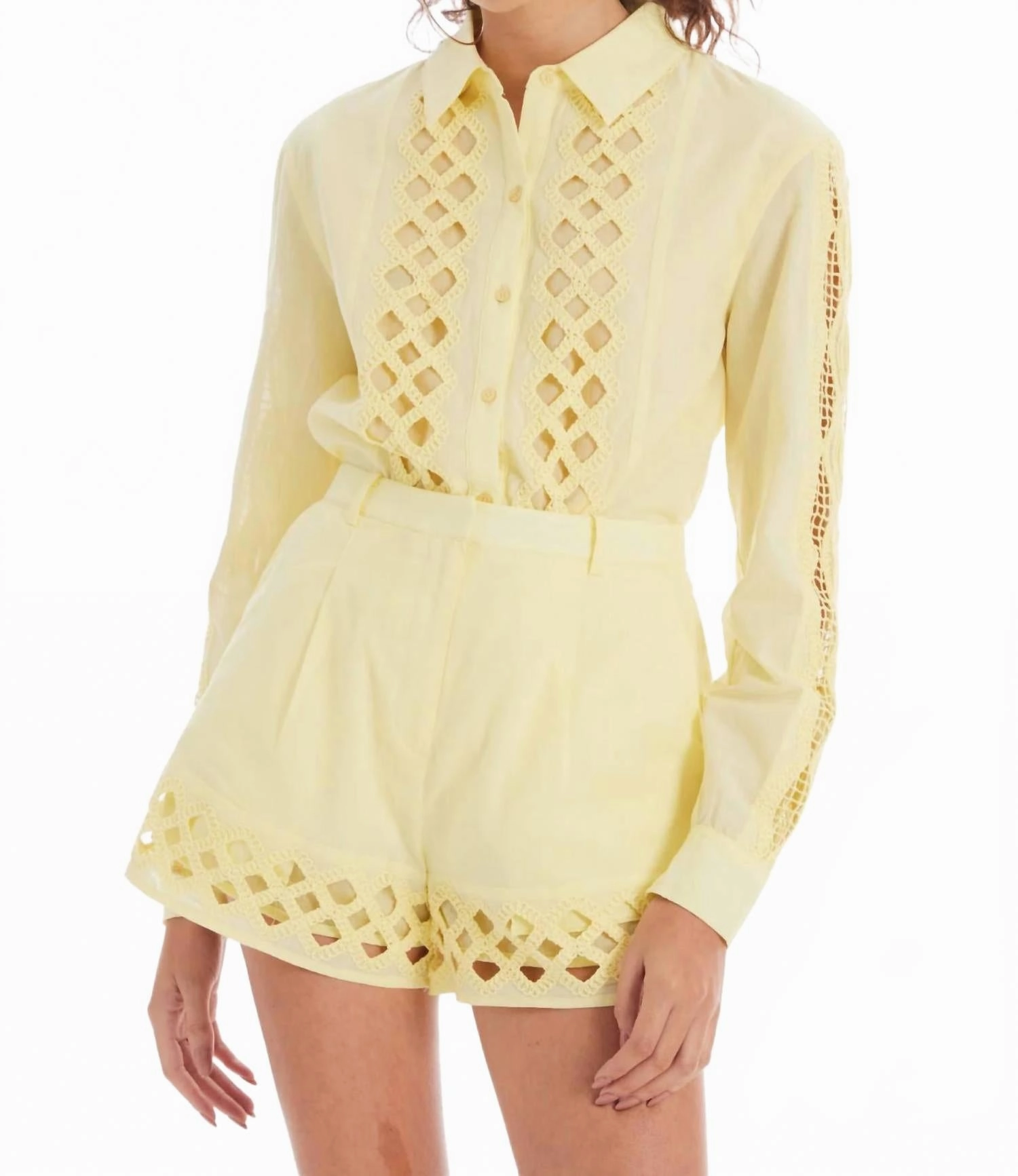 MultiPurposeUtility Camila Shorts In Butter